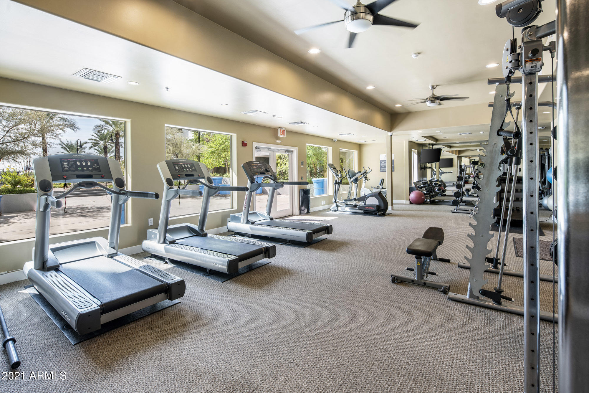 945 E PLAYA DEL NORTE Drive 5022