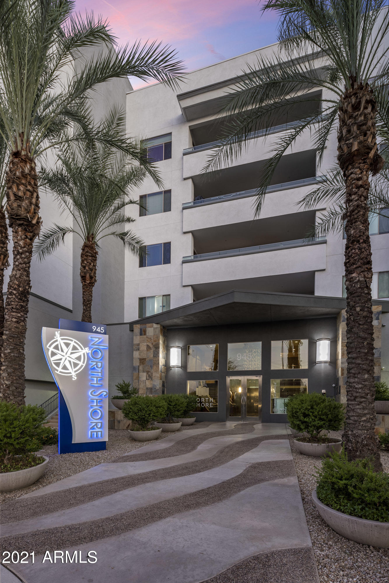 945 E PLAYA DEL NORTE Drive 5022