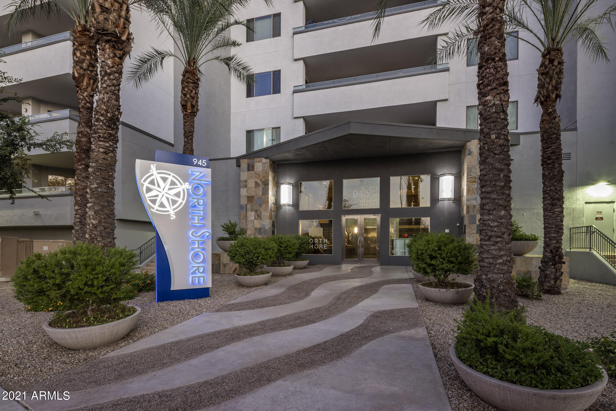 945 E PLAYA DEL NORTE Drive 5022