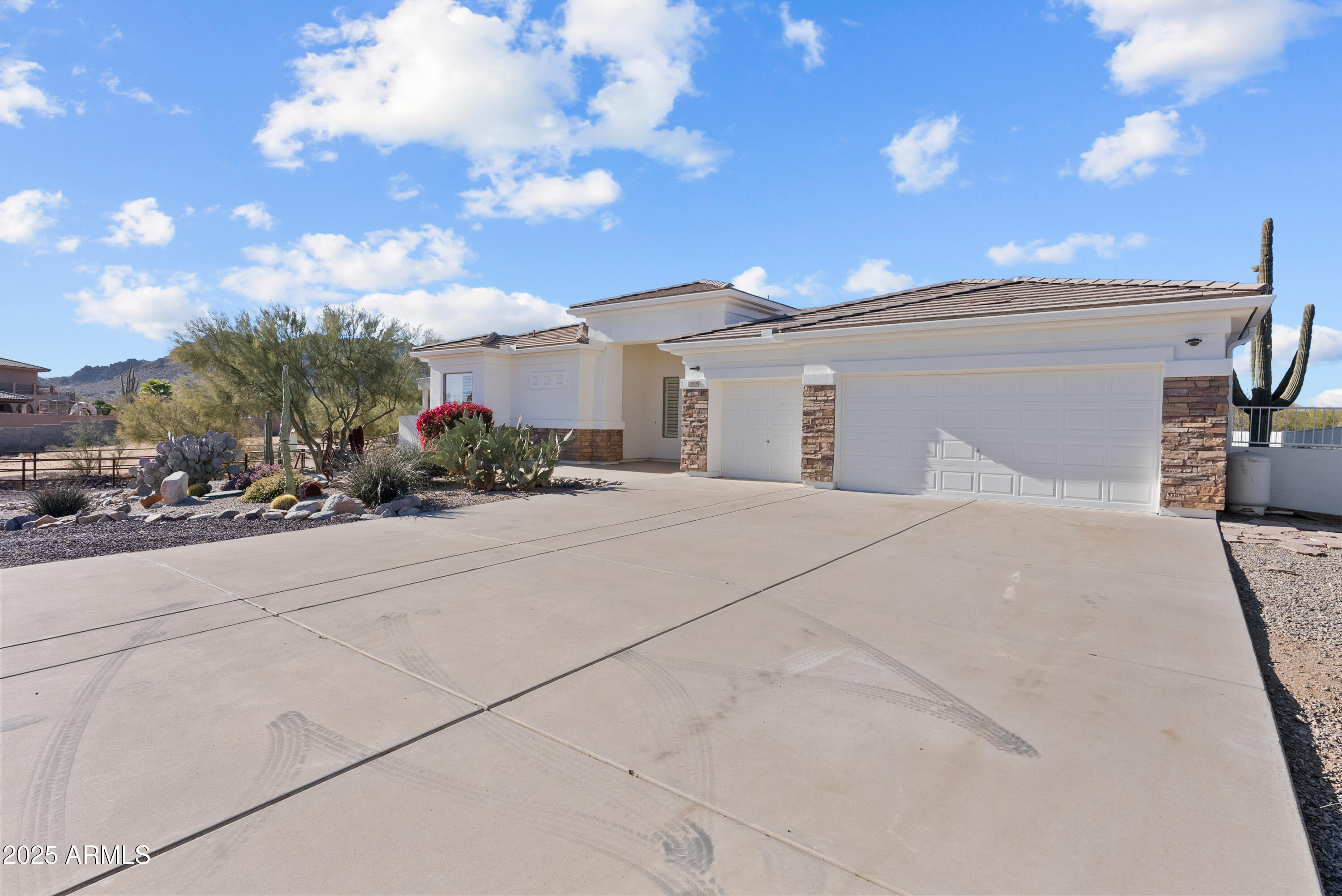 13814 E YOLANTHA Street