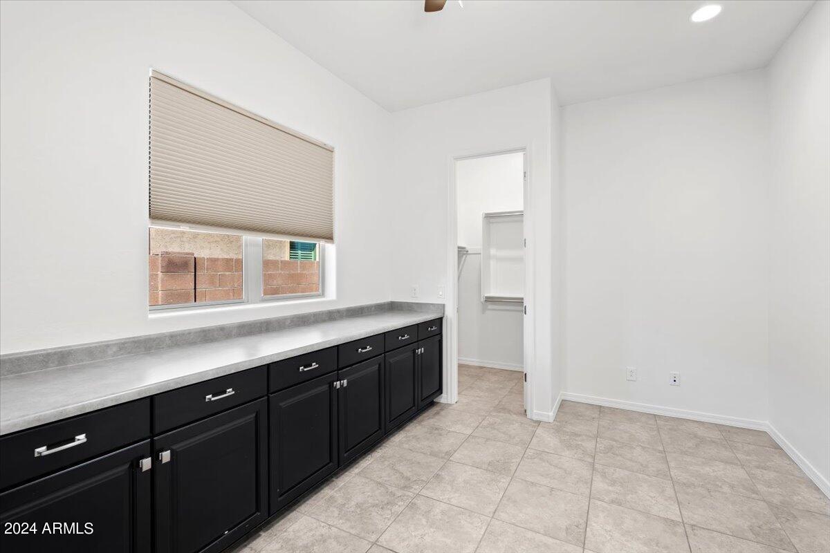 11856 W LONE TREE Trail