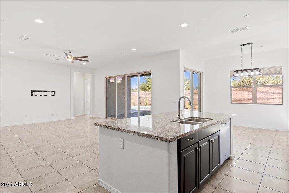 11856 W LONE TREE Trail