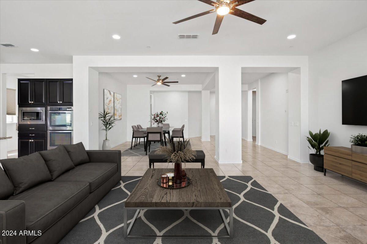11856 W LONE TREE Trail