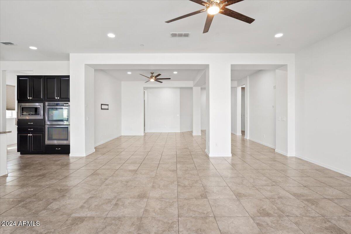 11856 W LONE TREE Trail