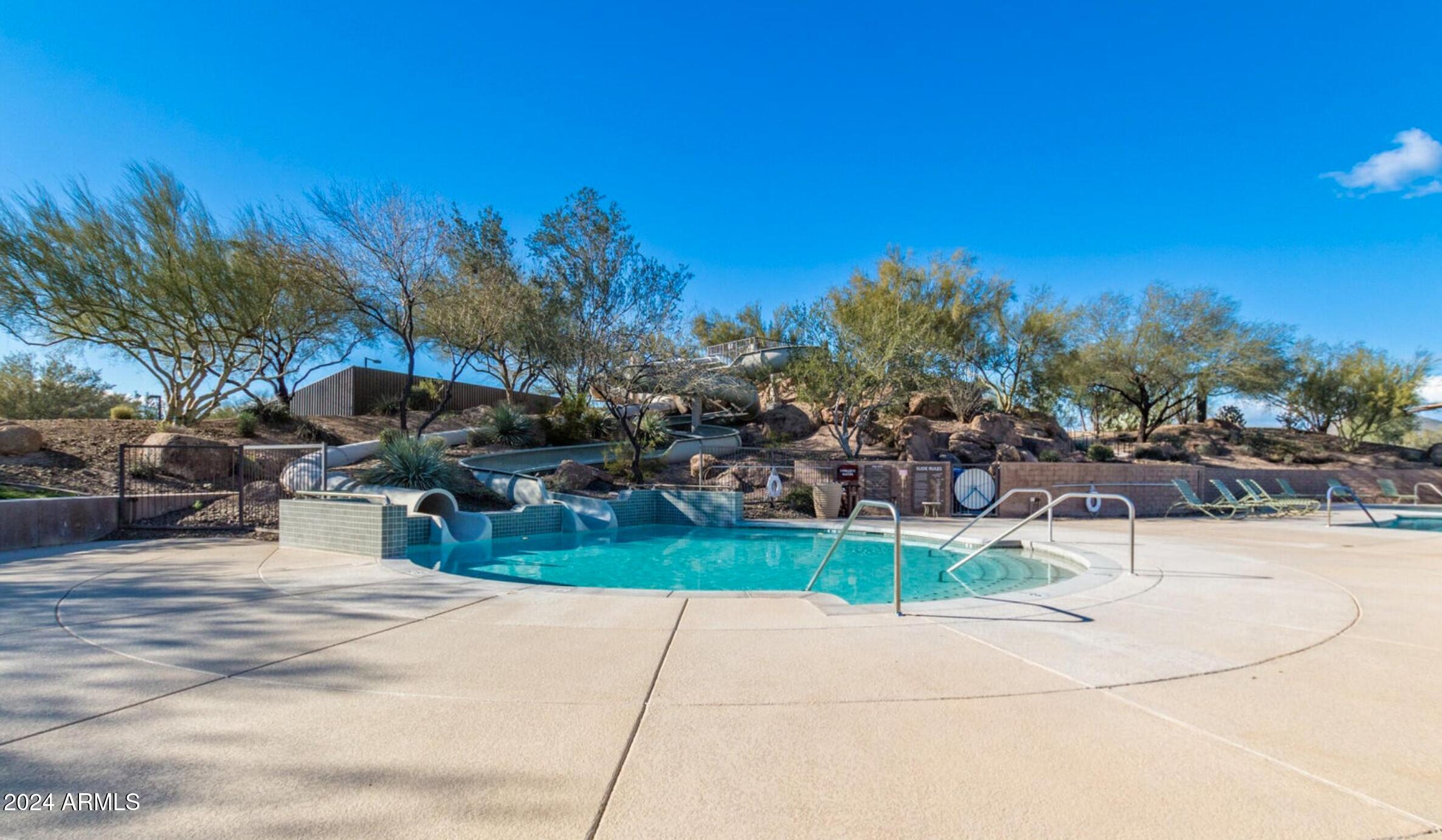 11856 W LONE TREE Trail