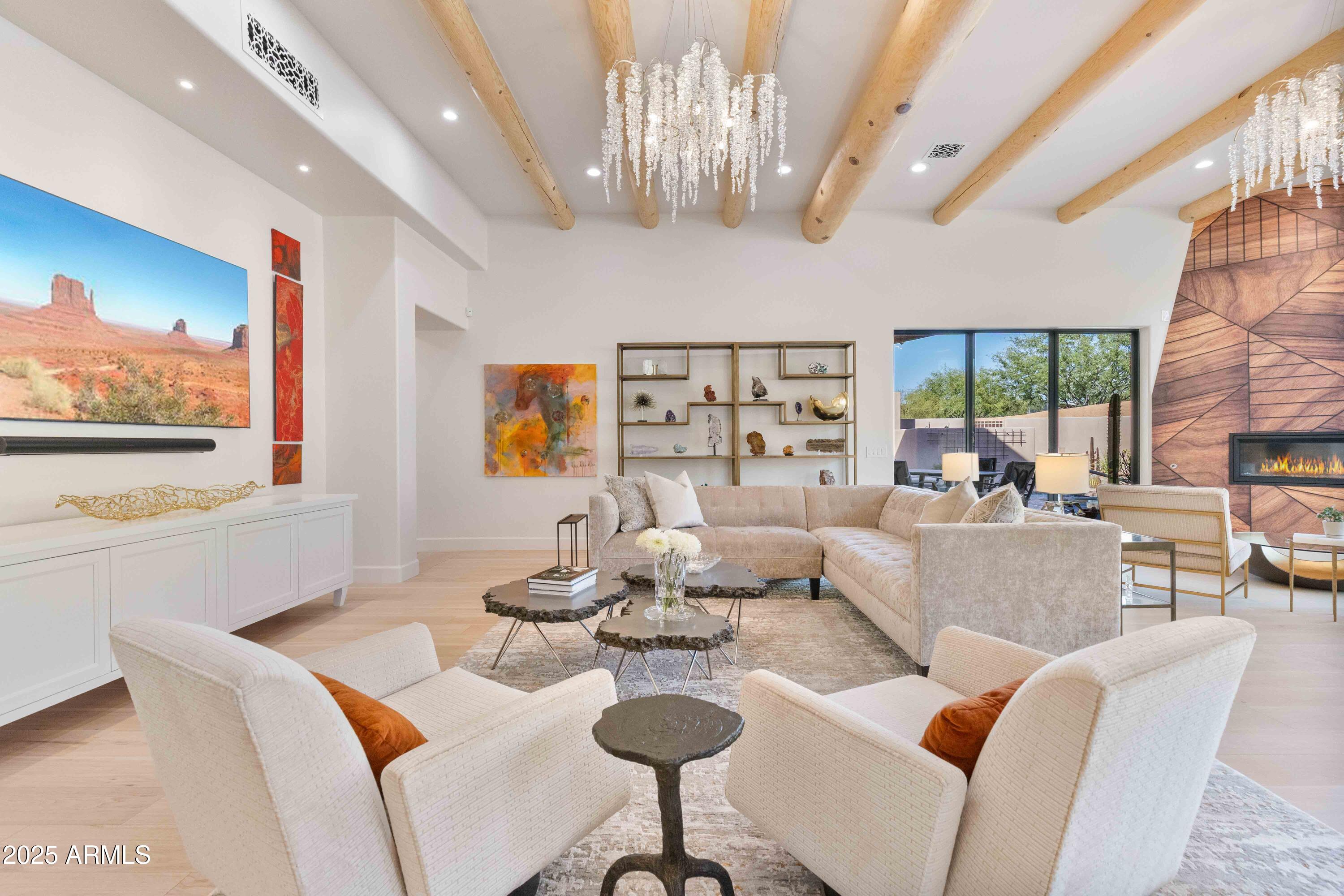 5984 N ECHO CANYON Drive