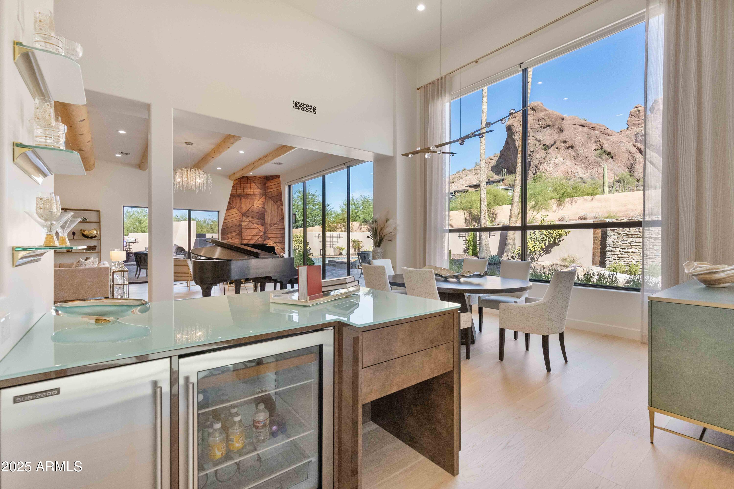 5984 N ECHO CANYON Drive