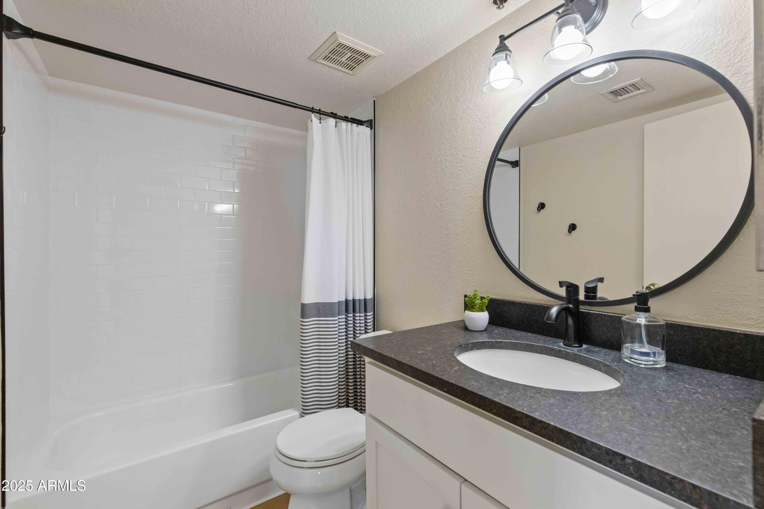 154 W 5TH Street 246