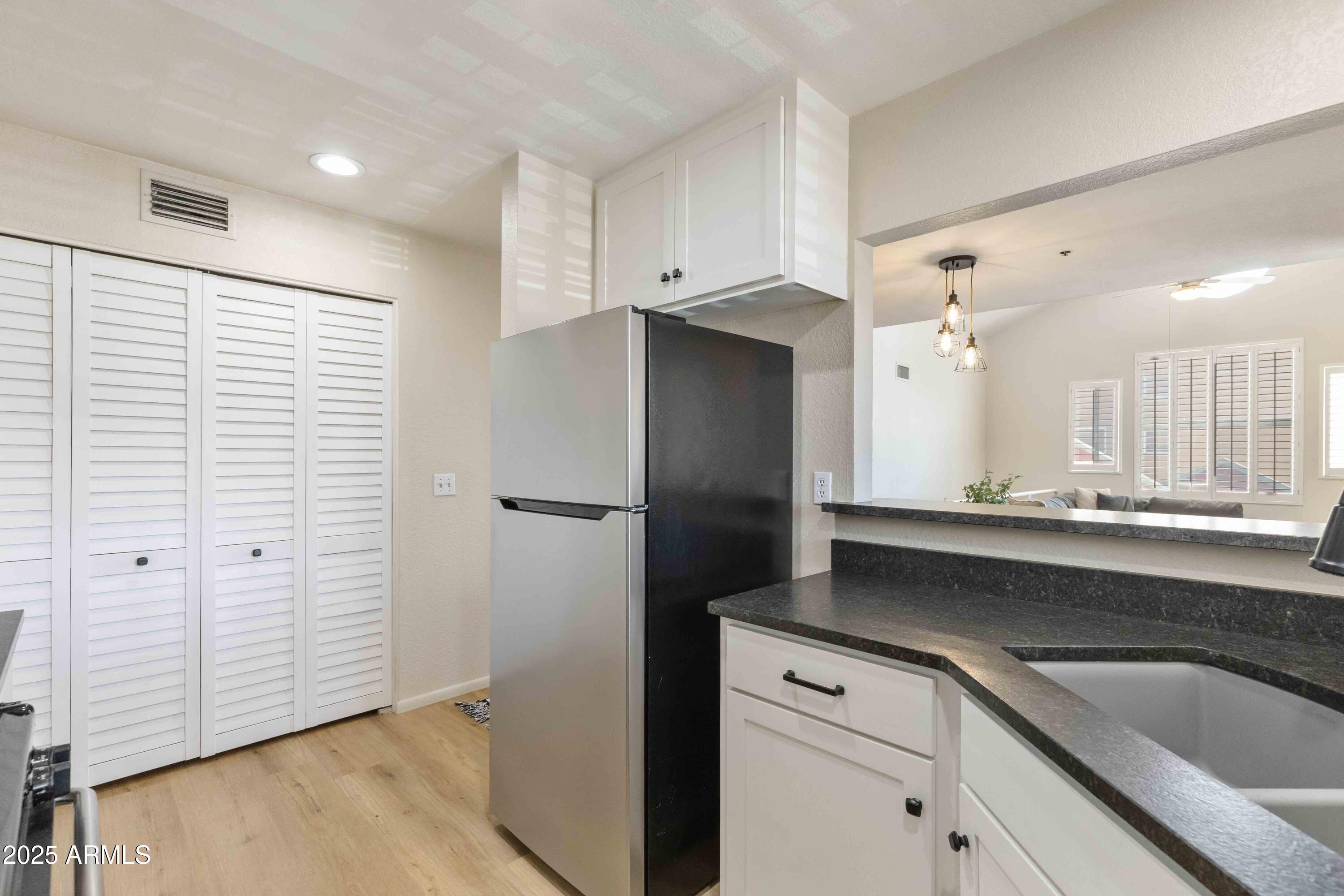 154 W 5TH Street 246