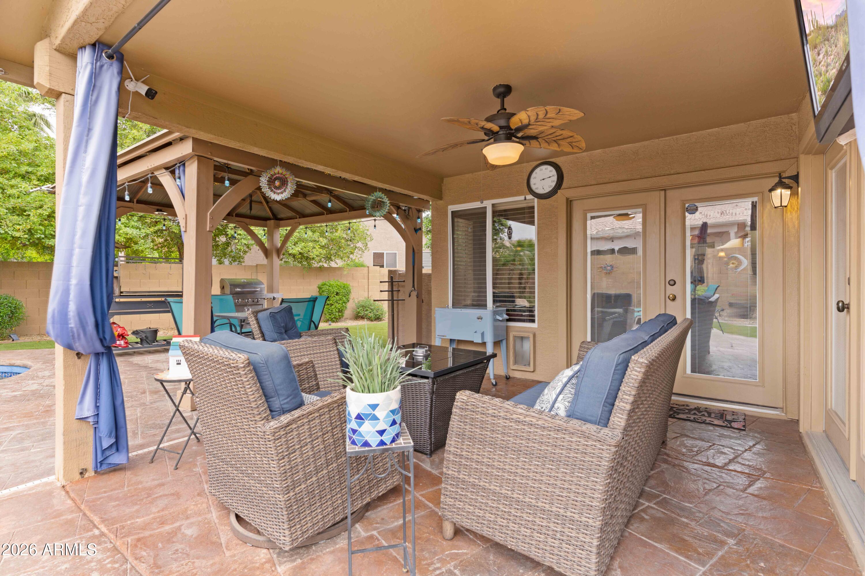 1566 N ROCKWELL Court