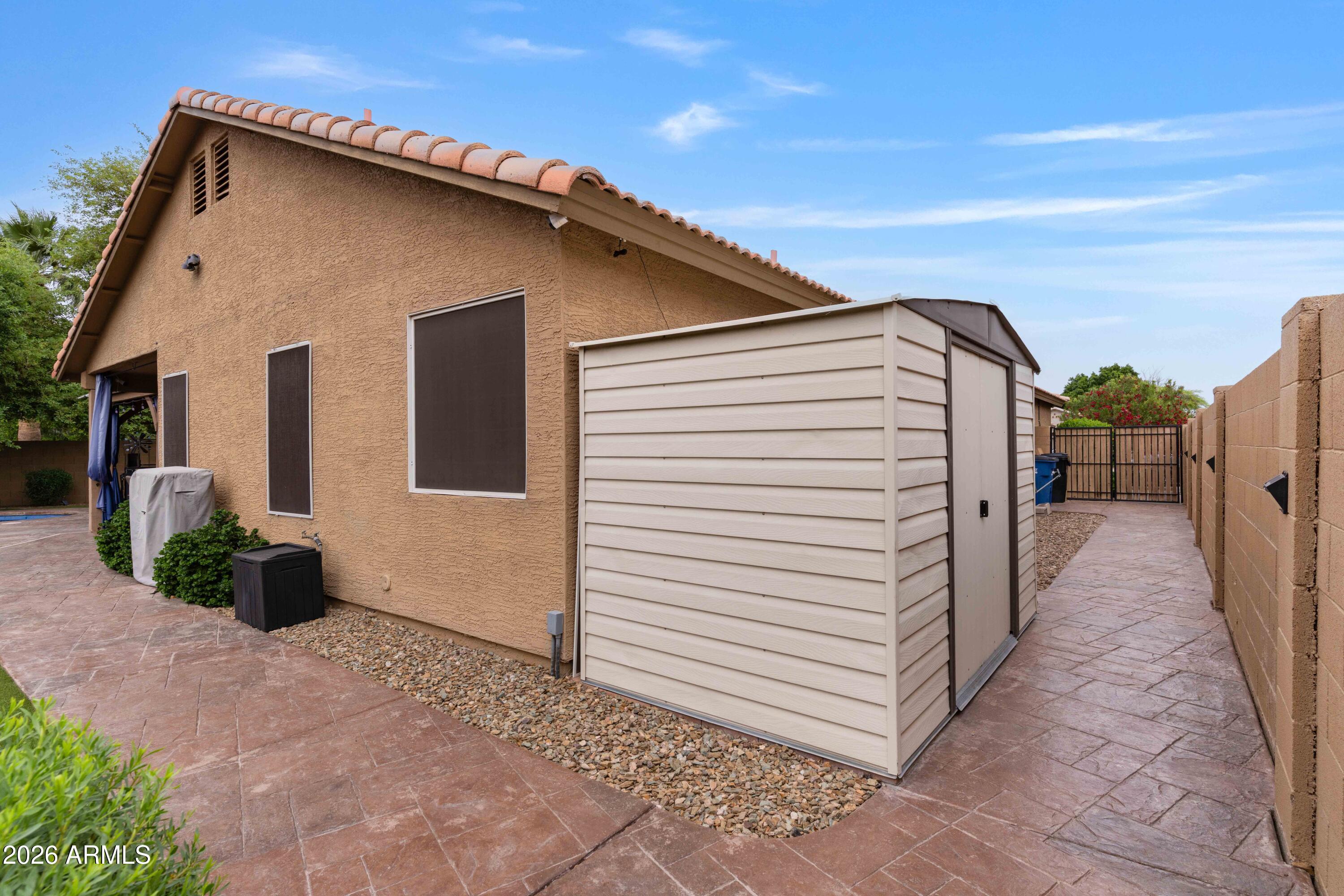 1566 N ROCKWELL Court