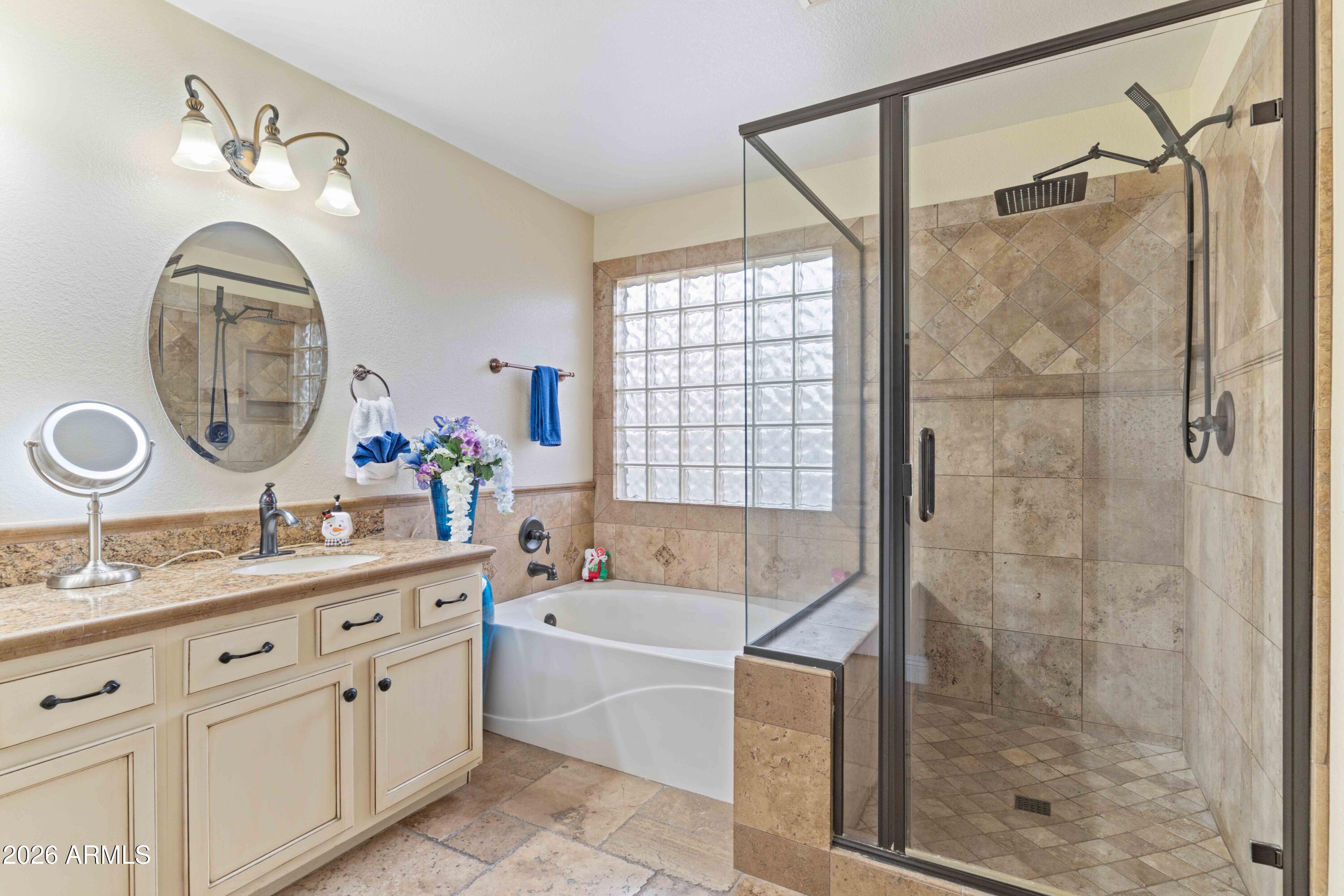 1566 N ROCKWELL Court