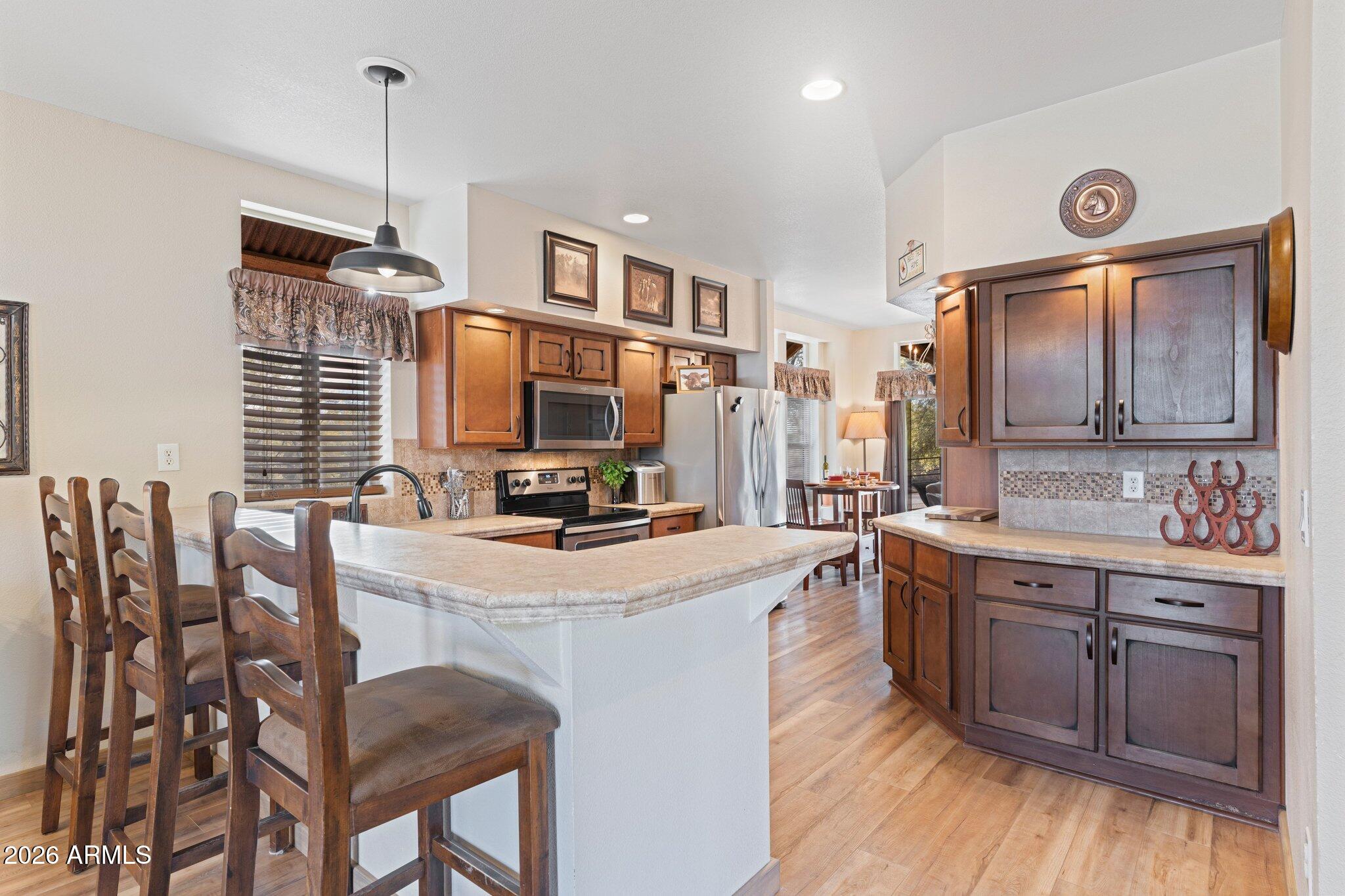 36808 N 27TH Street N