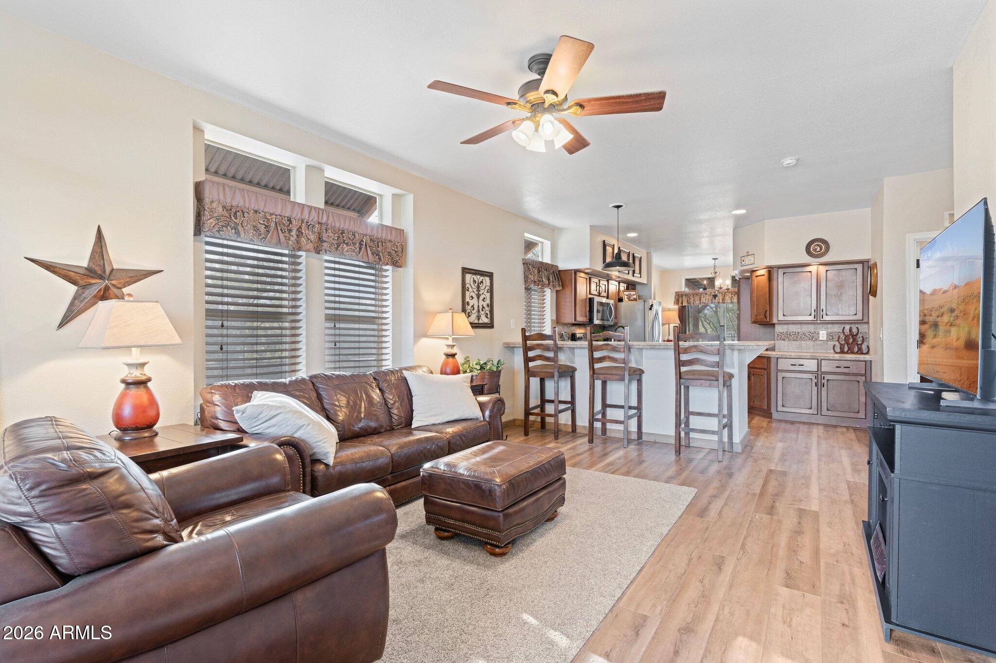 36808 N 27TH Street N