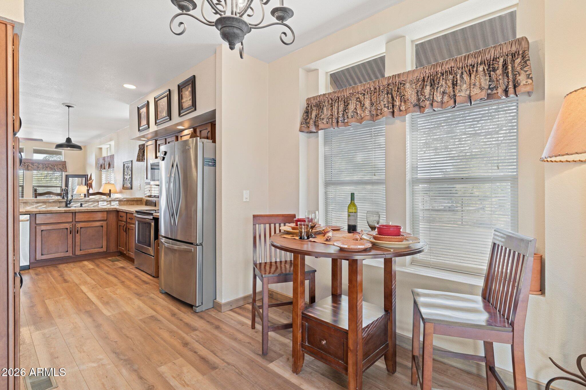 36808 N 27TH Street N