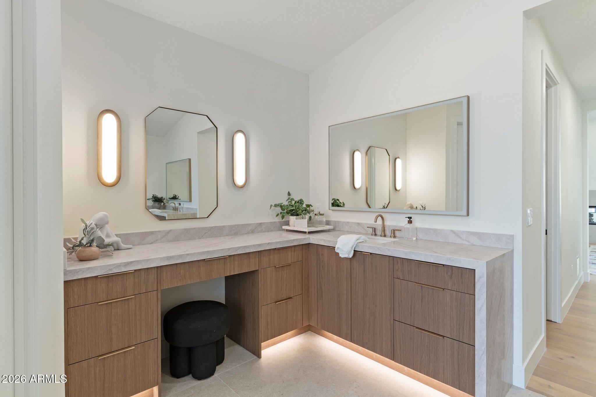 12120 E Cortez Drive