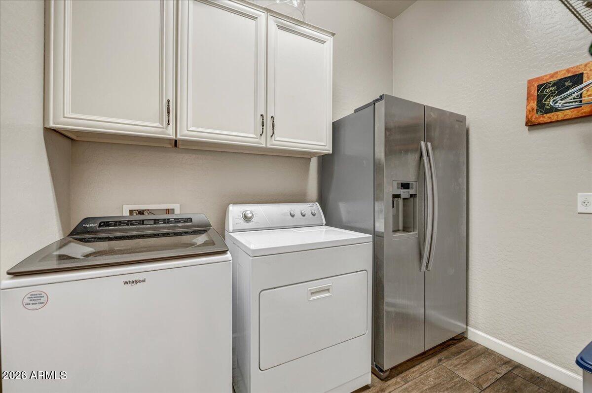 9155 E LEONORA Street