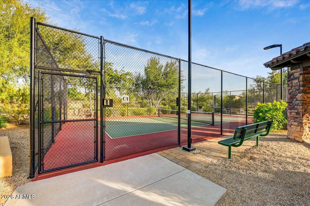 9155 E LEONORA Street