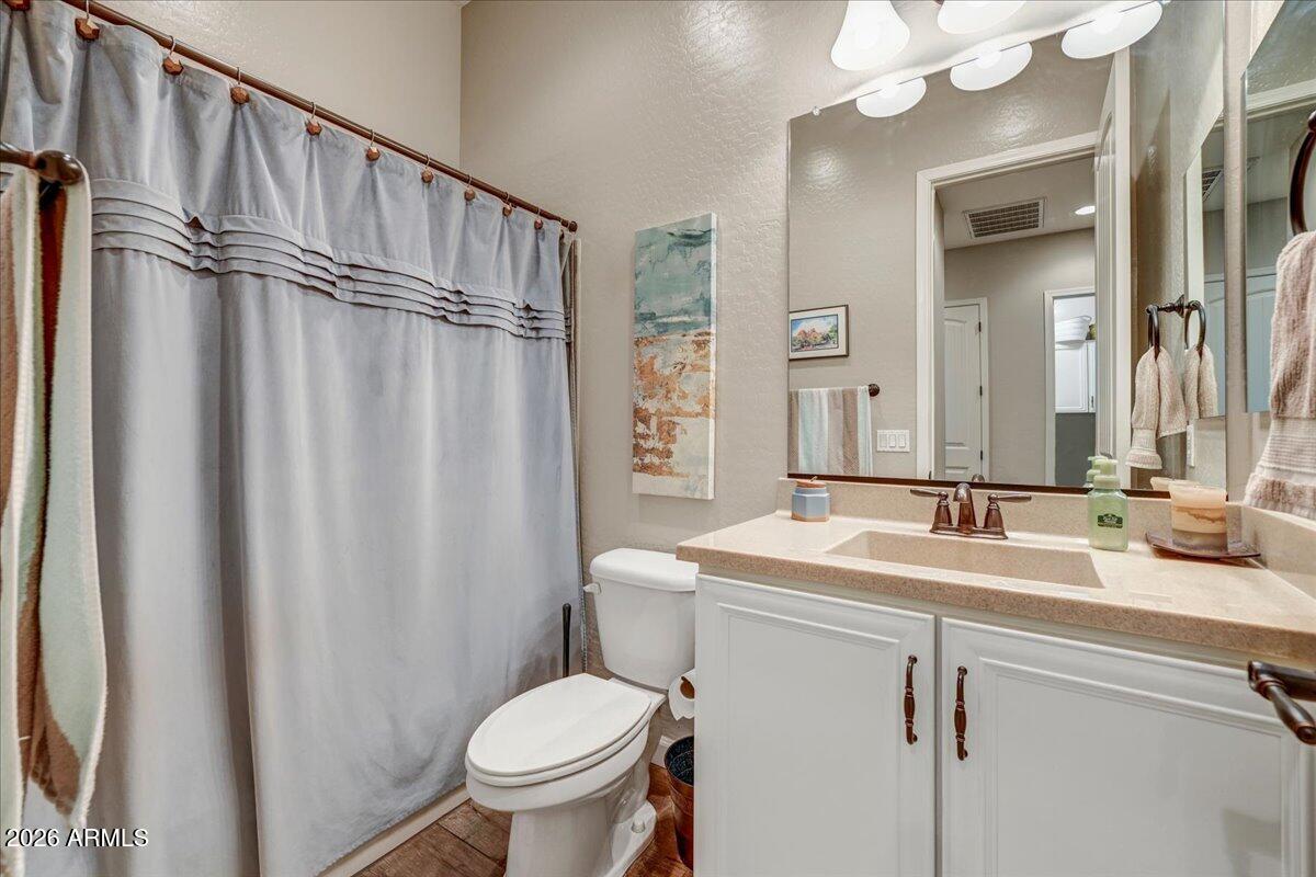 9155 E LEONORA Street