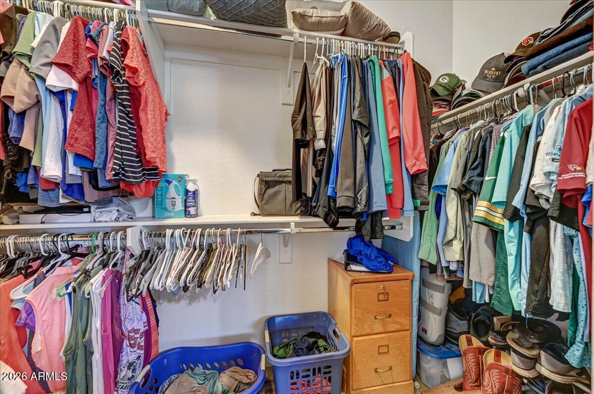 9155 E LEONORA Street