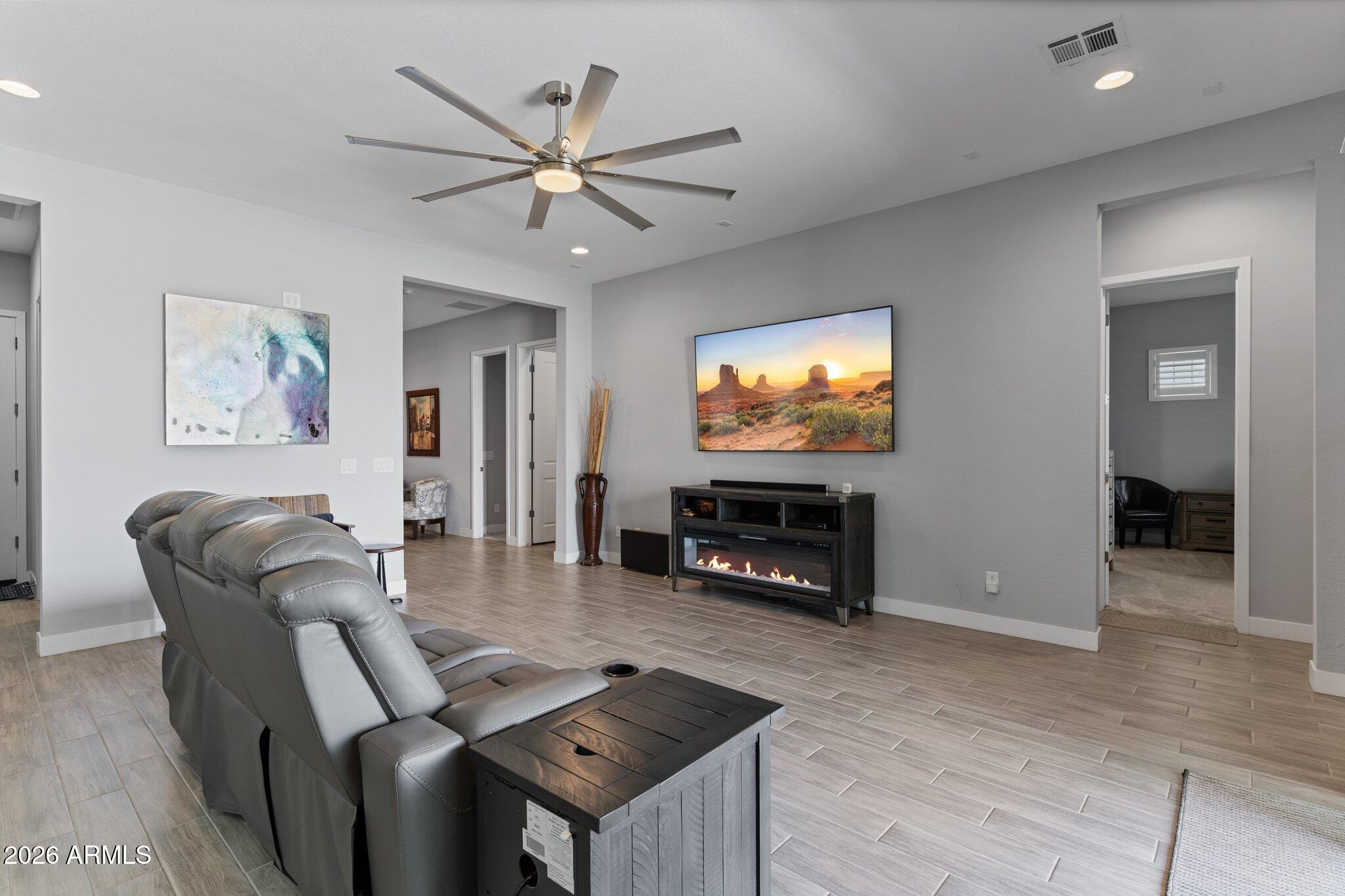 21414 S 230TH Place