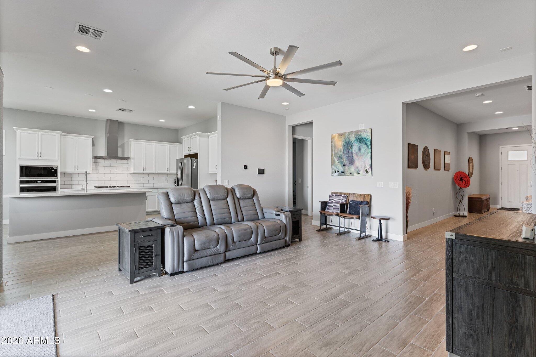21414 S 230TH Place