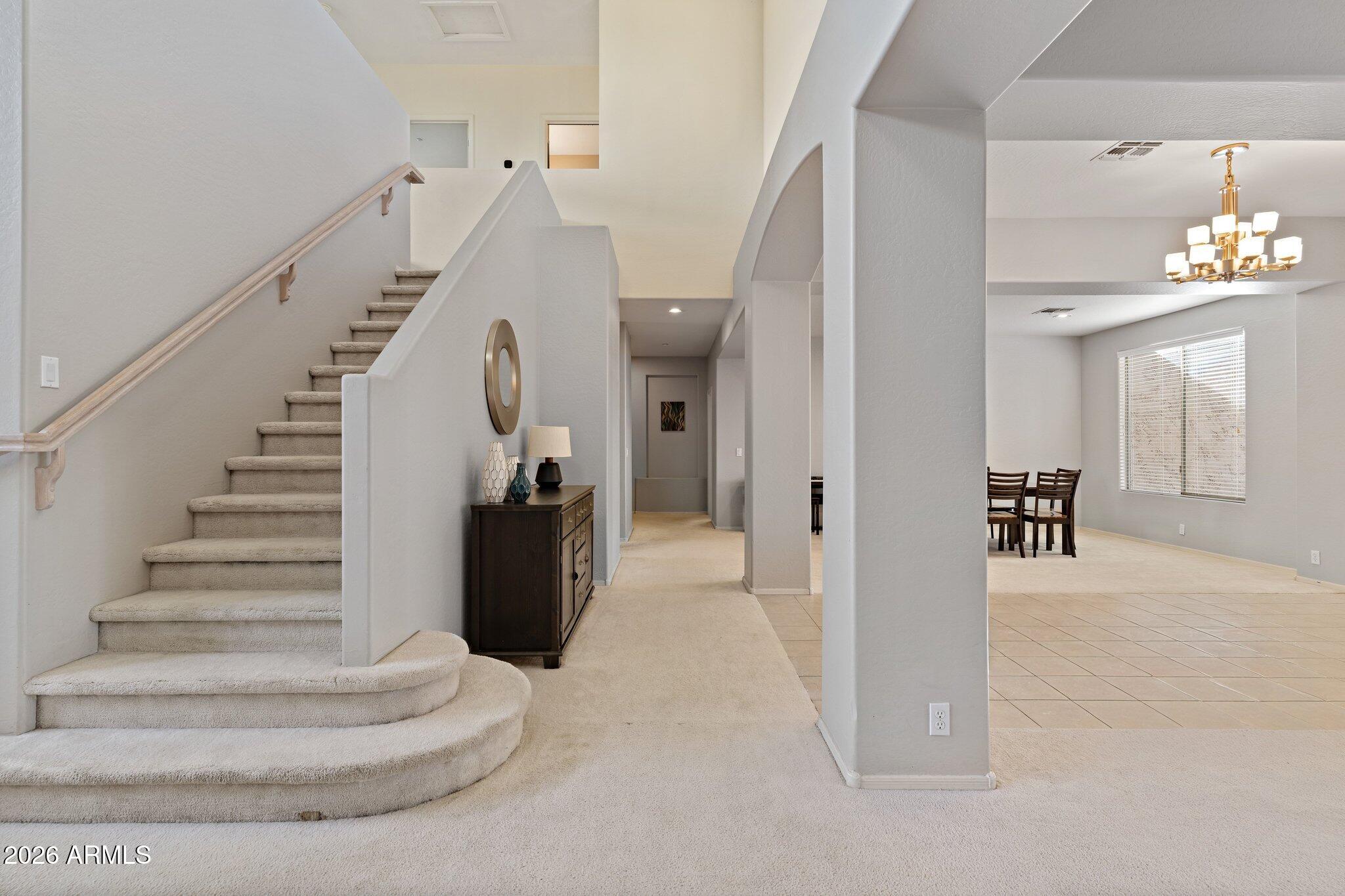 5869 E HEDGEHOG Place