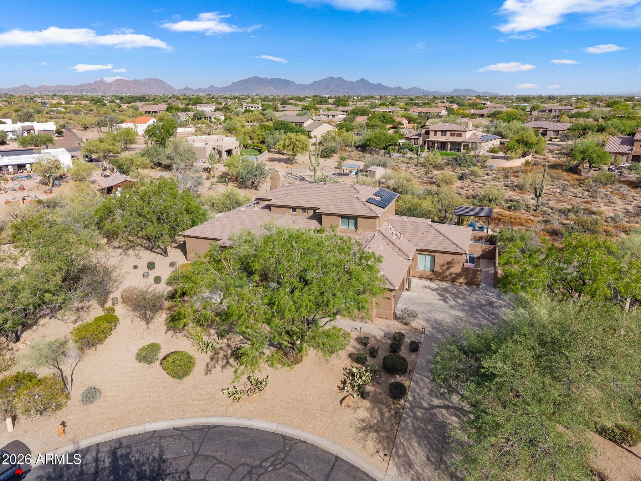 5869 E HEDGEHOG Place