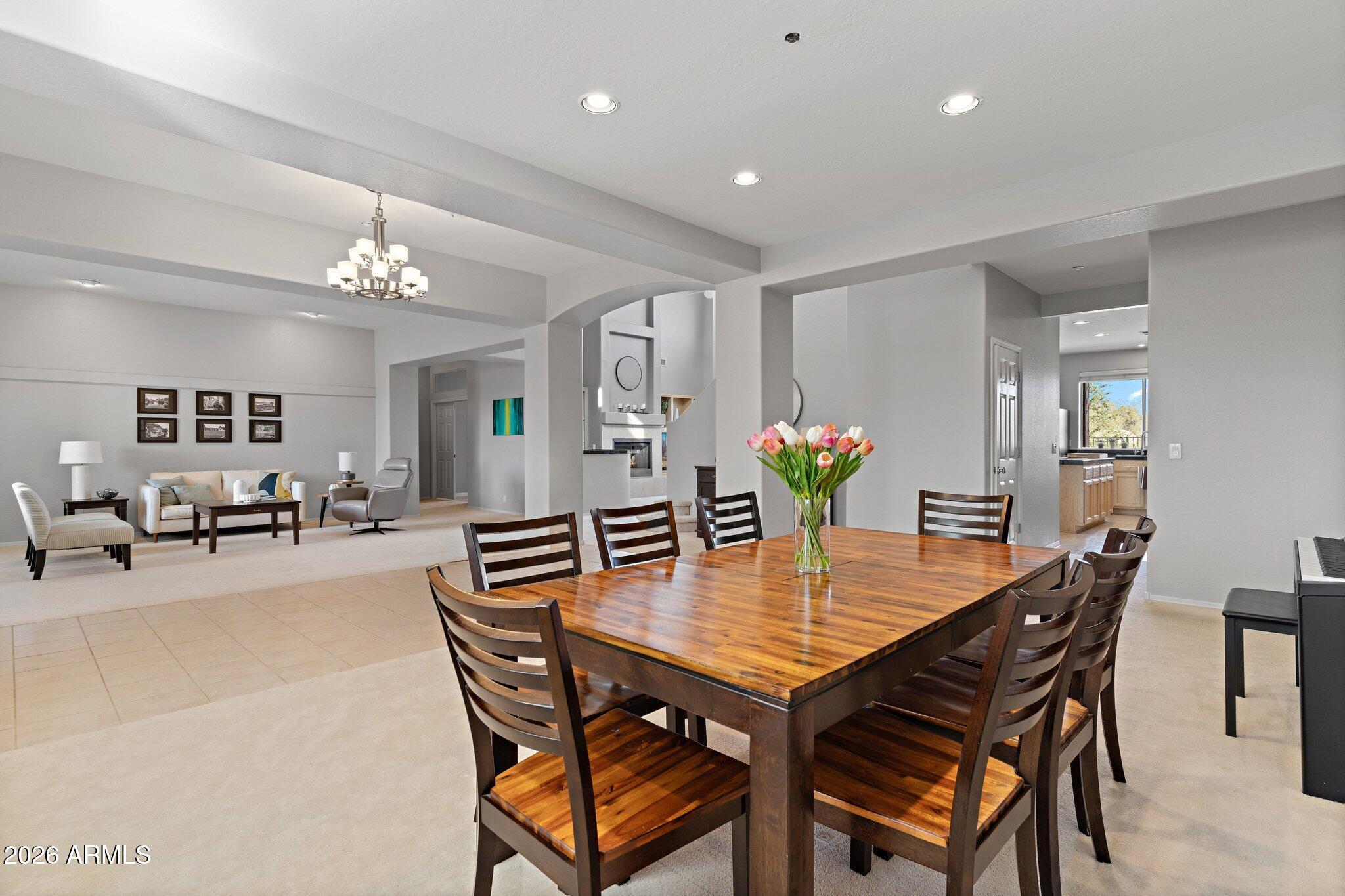 5869 E HEDGEHOG Place