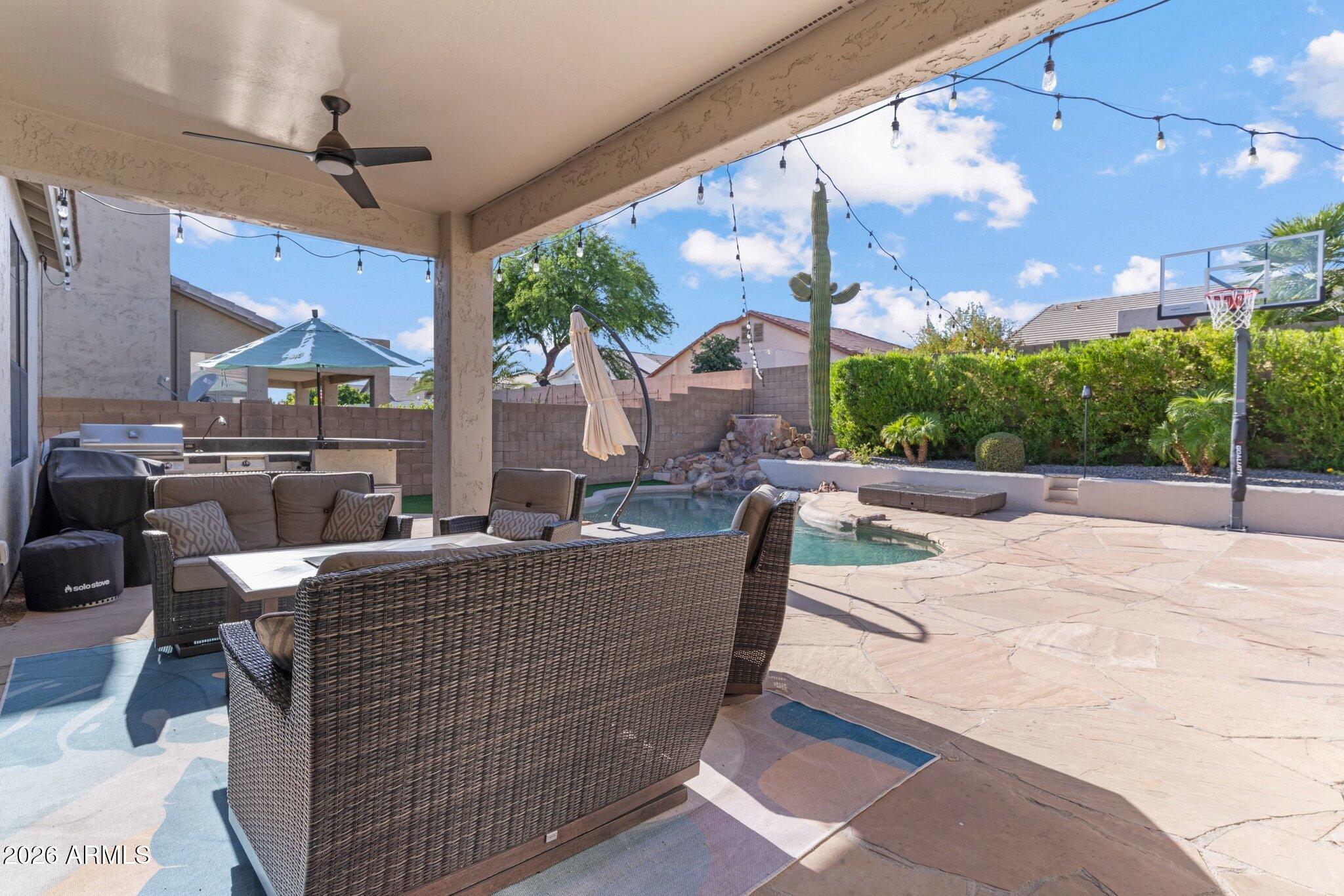 7348 E FLEDGLING Drive
