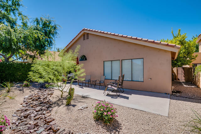 9584 E WINDROSE Drive