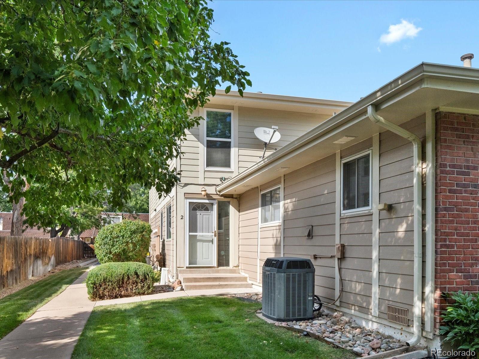 1250 S Monaco Parkway Unit: 2