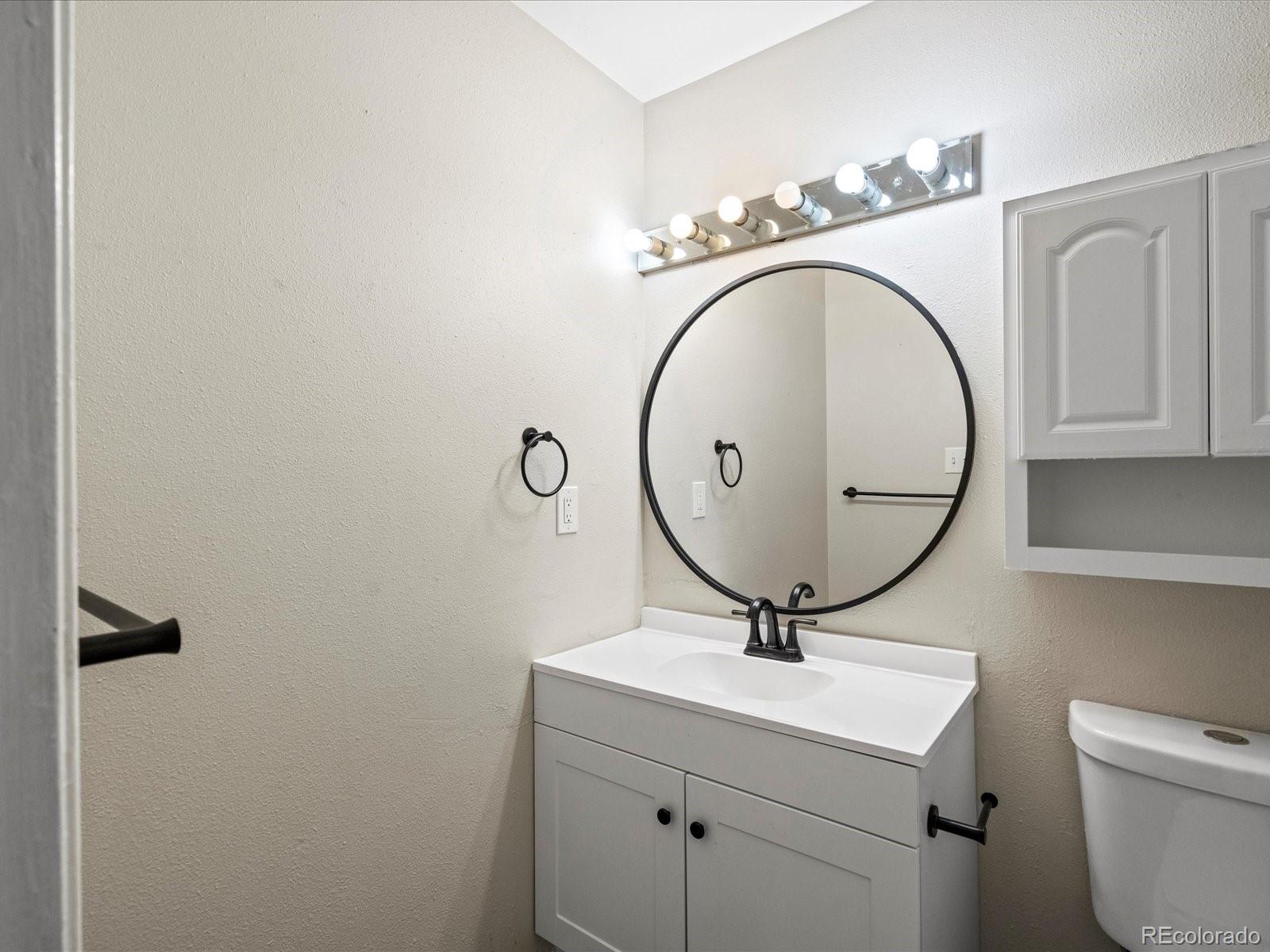 1250 S Monaco Parkway Unit: 2