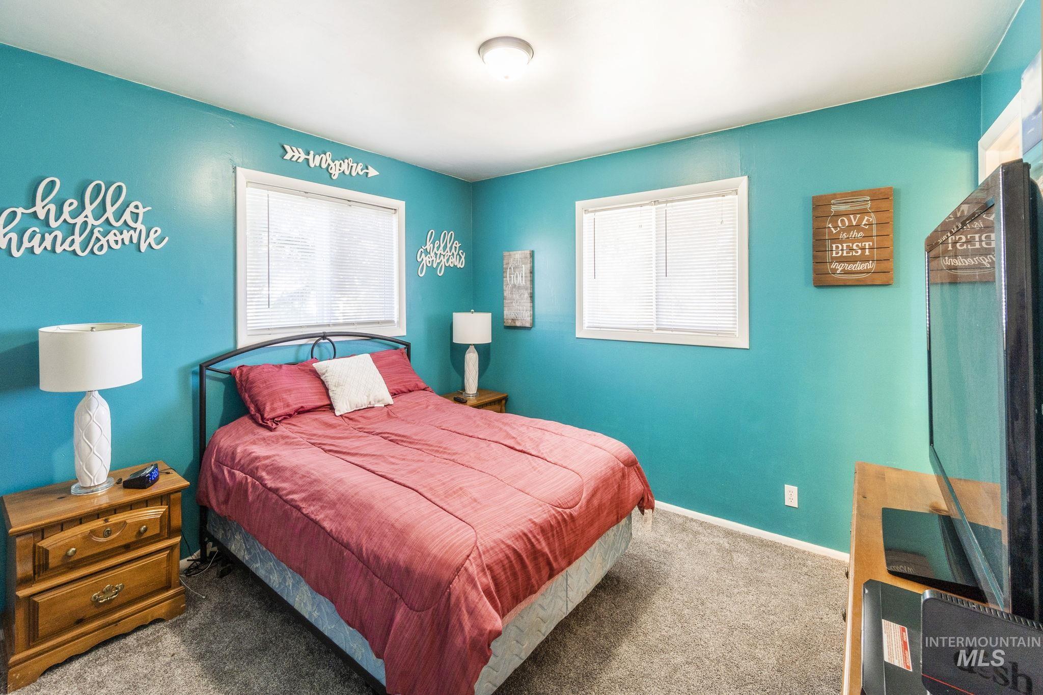 3395 Parke Ave.