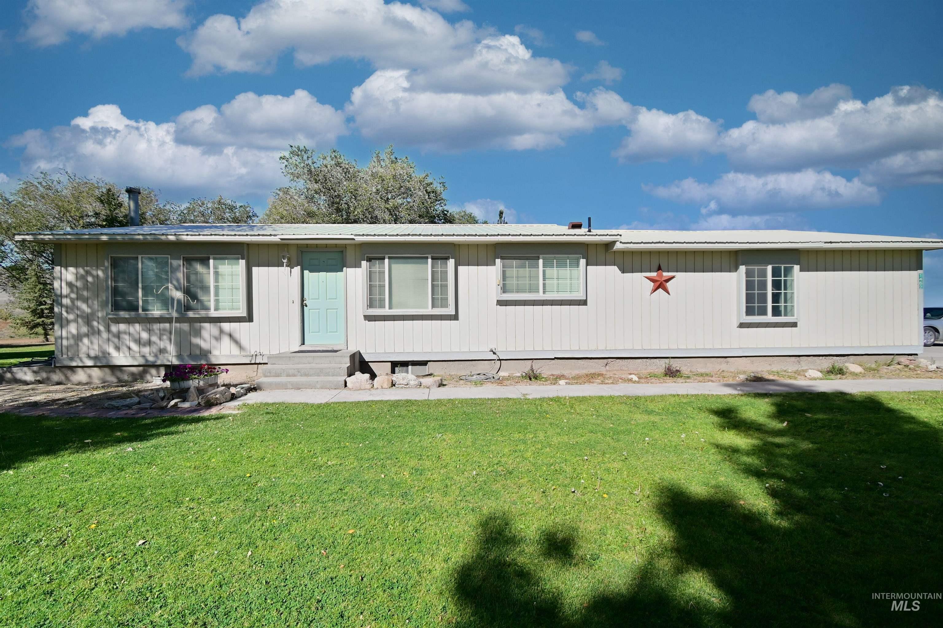 1462 S 2190 E Yost Rd