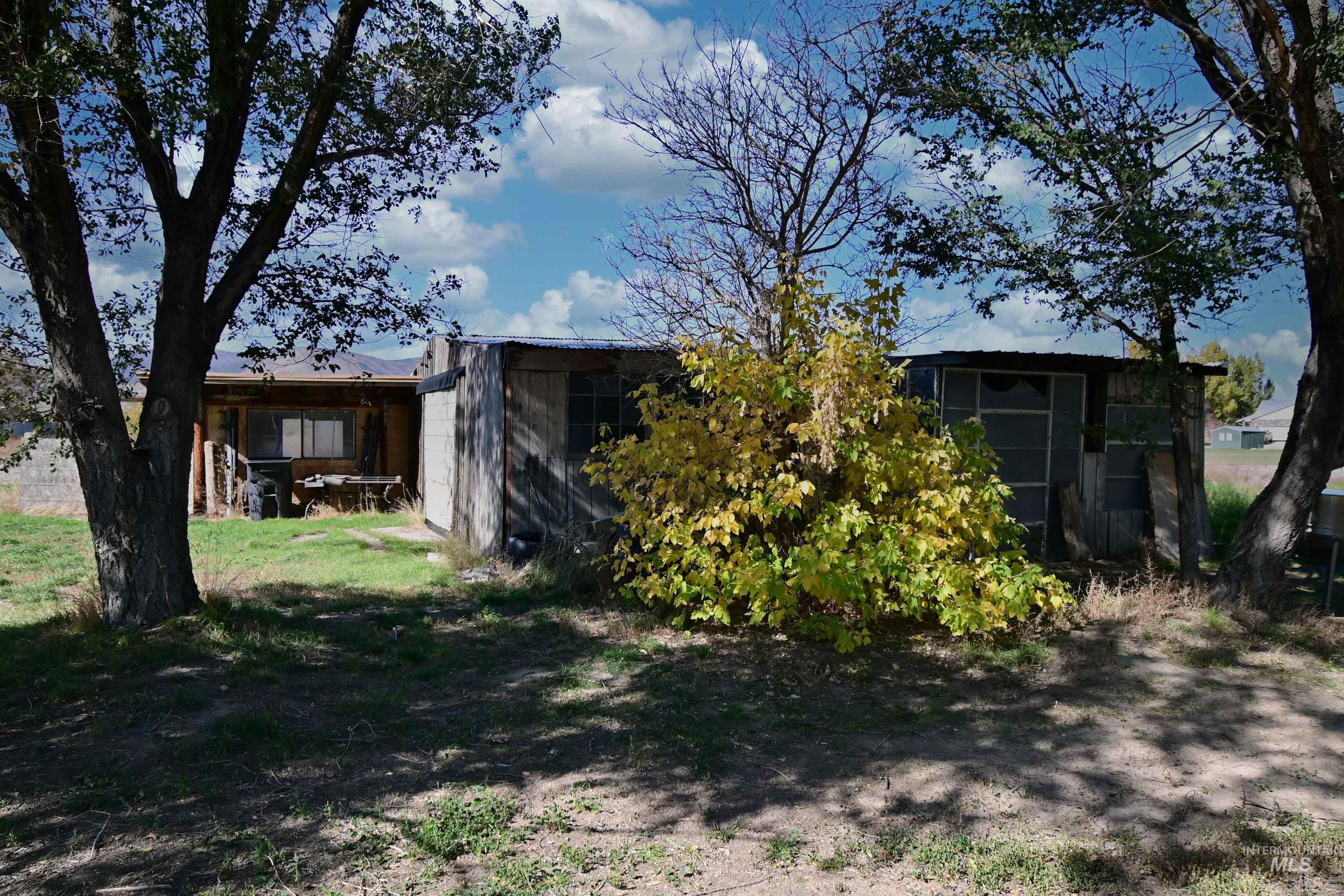 1462 S 2190 E Yost Rd