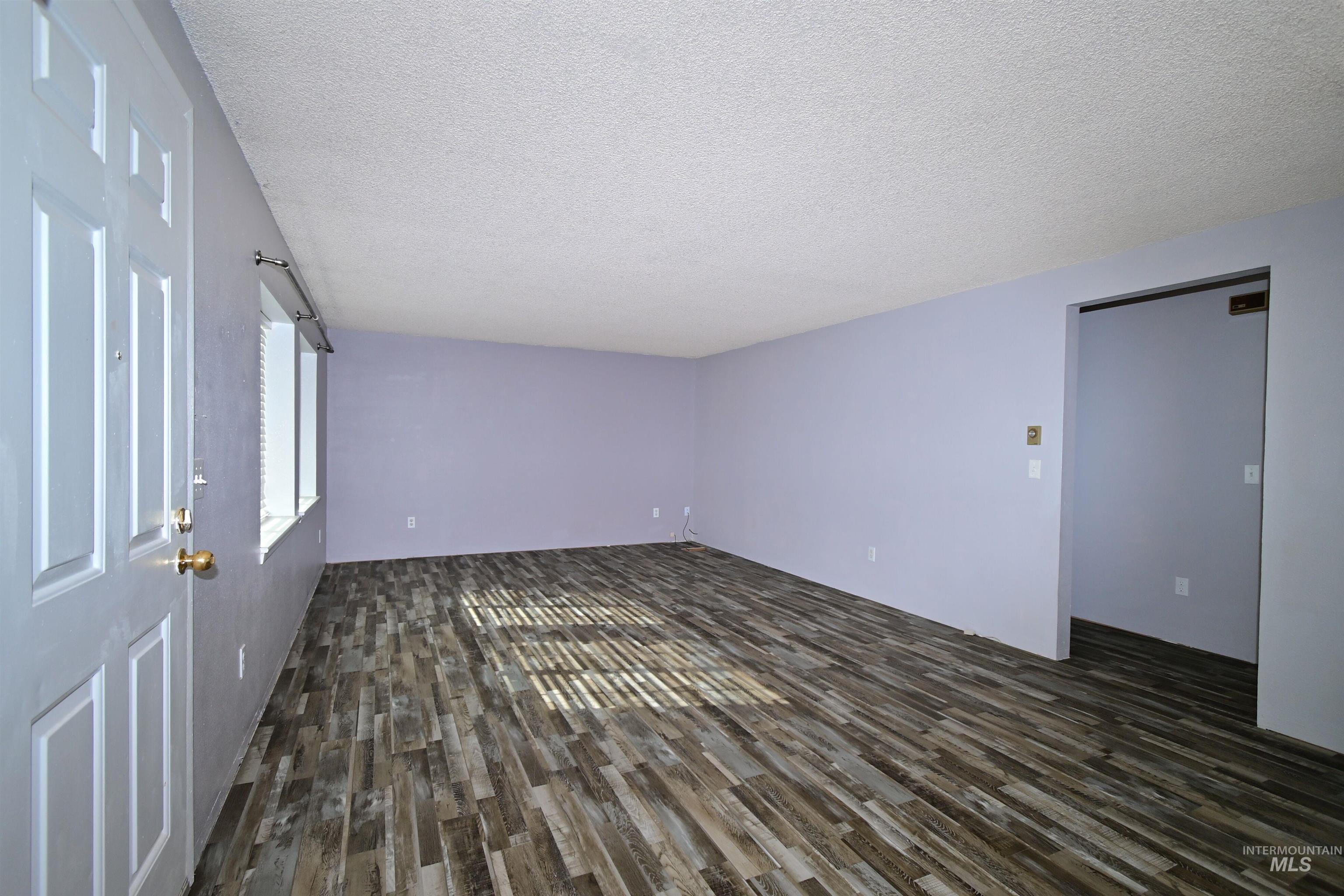 1462 S 2190 E Yost Rd