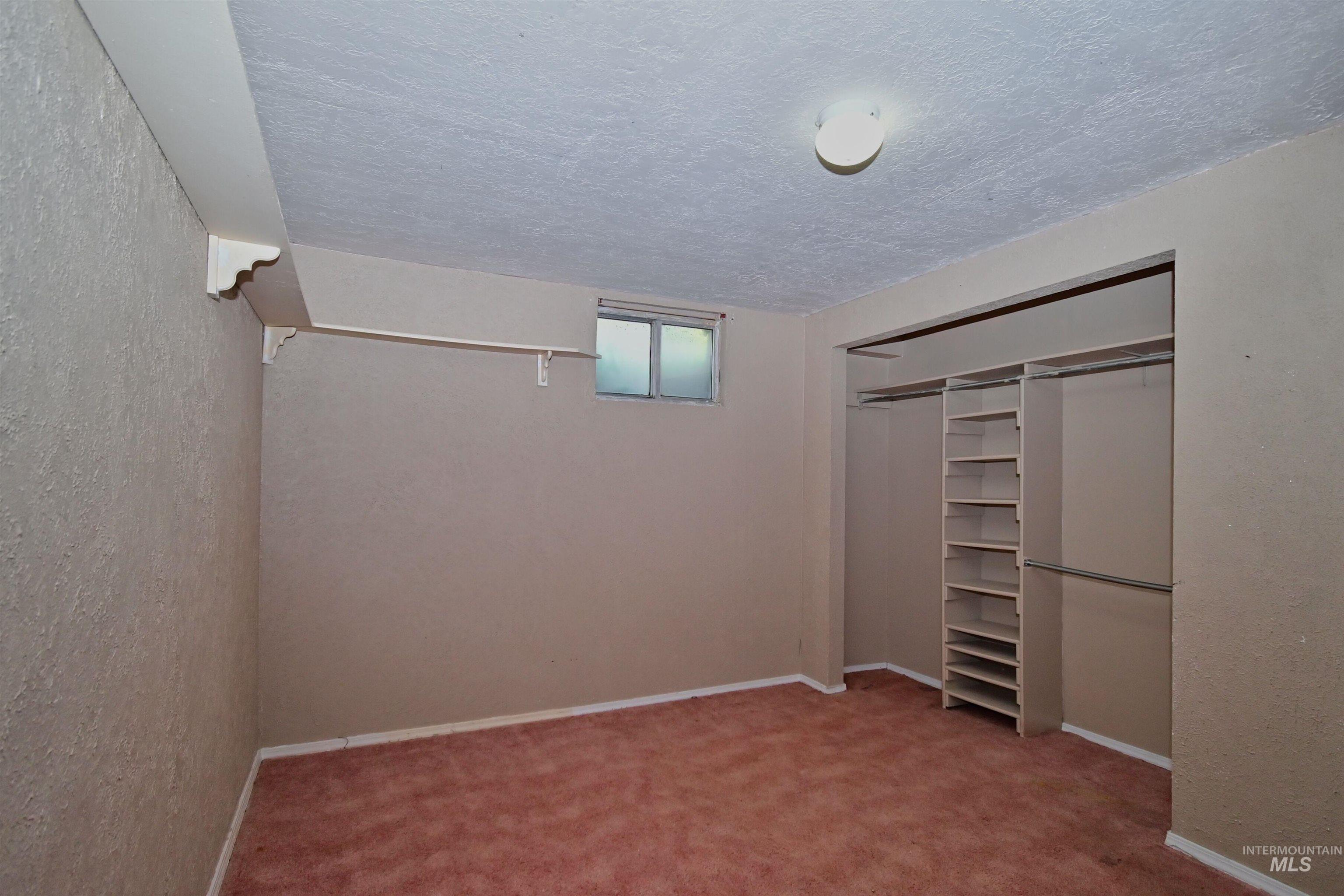 1462 S 2190 E Yost Rd