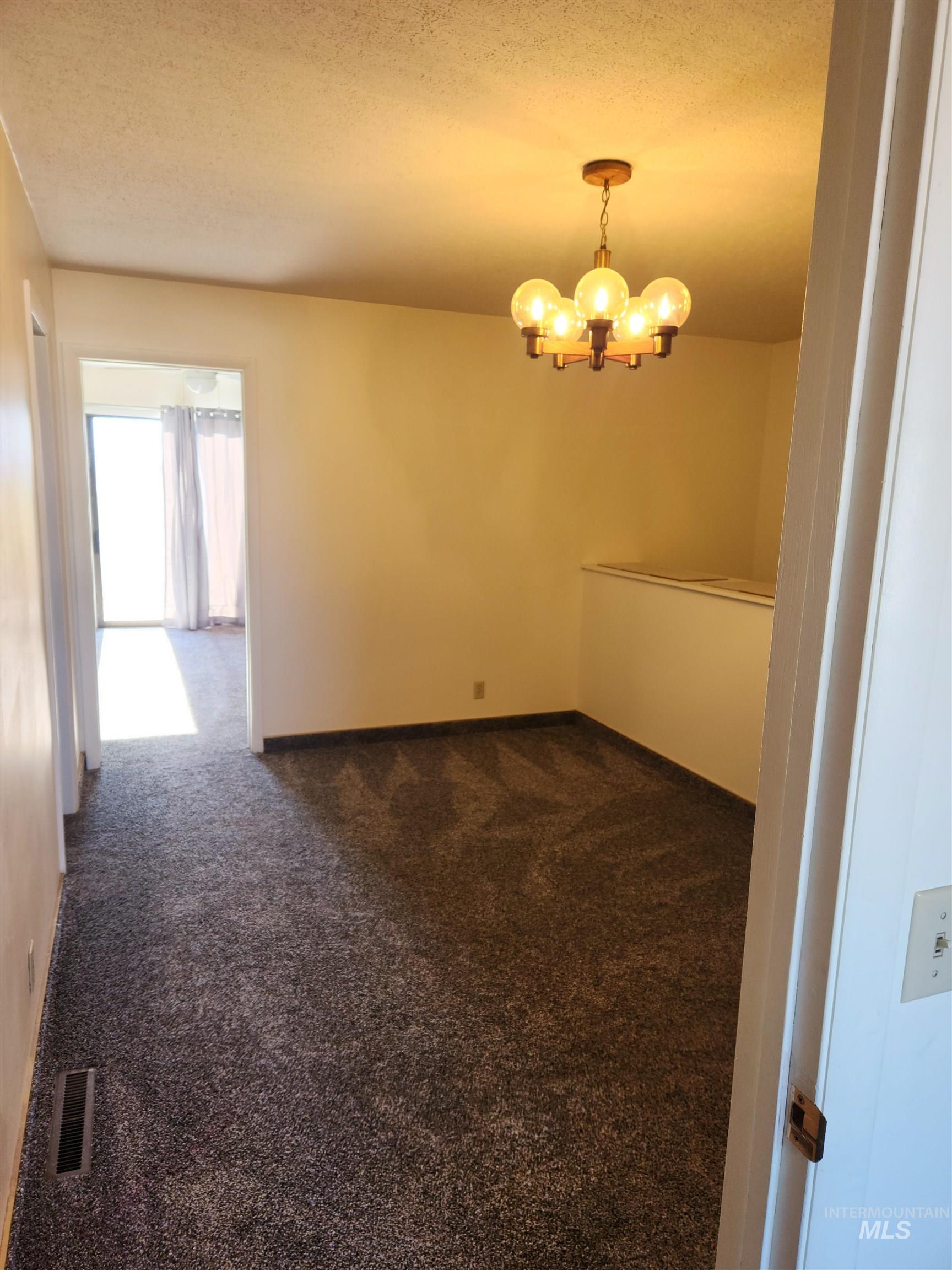 575 W 300 South