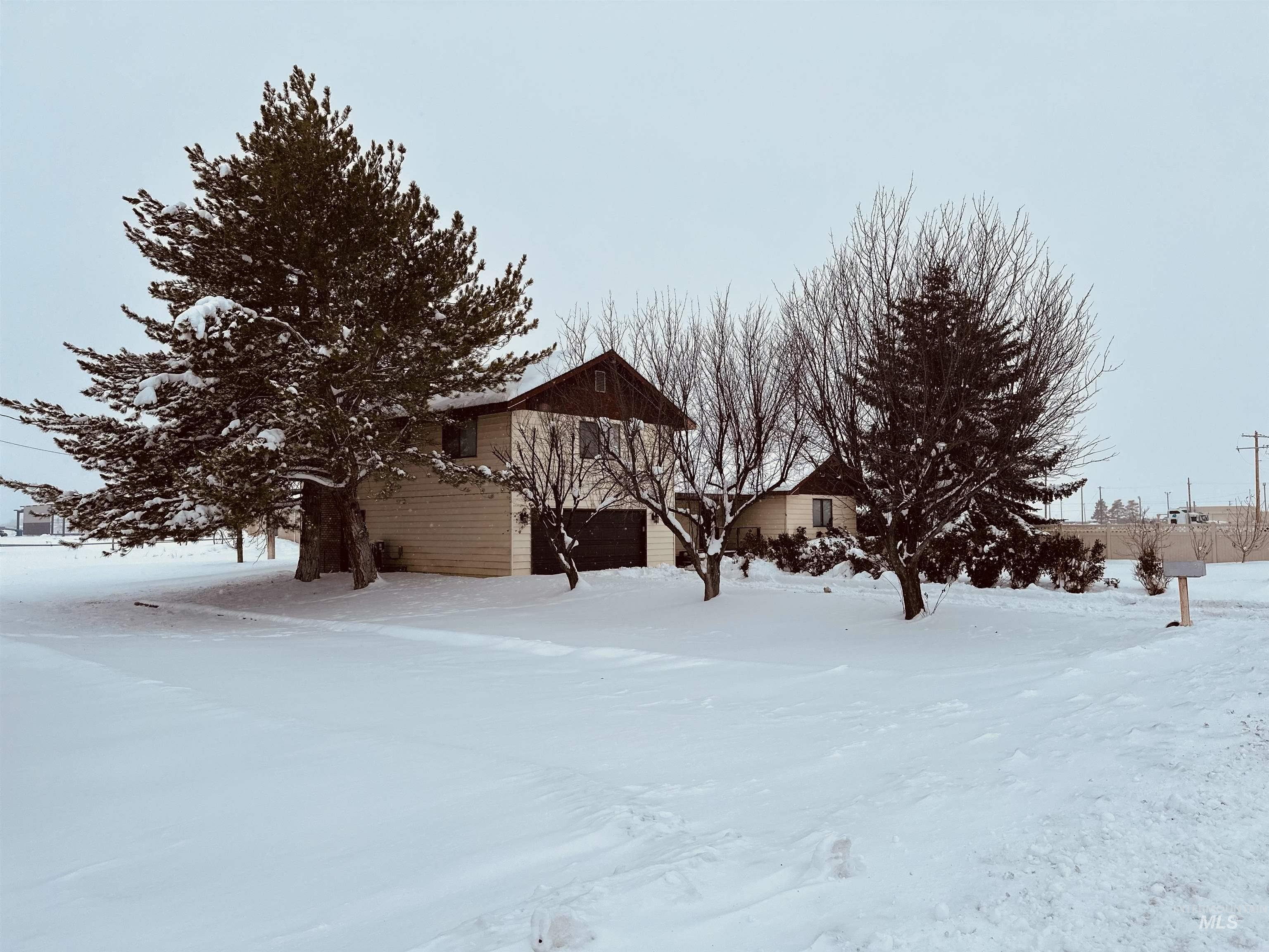 575 W 300 South