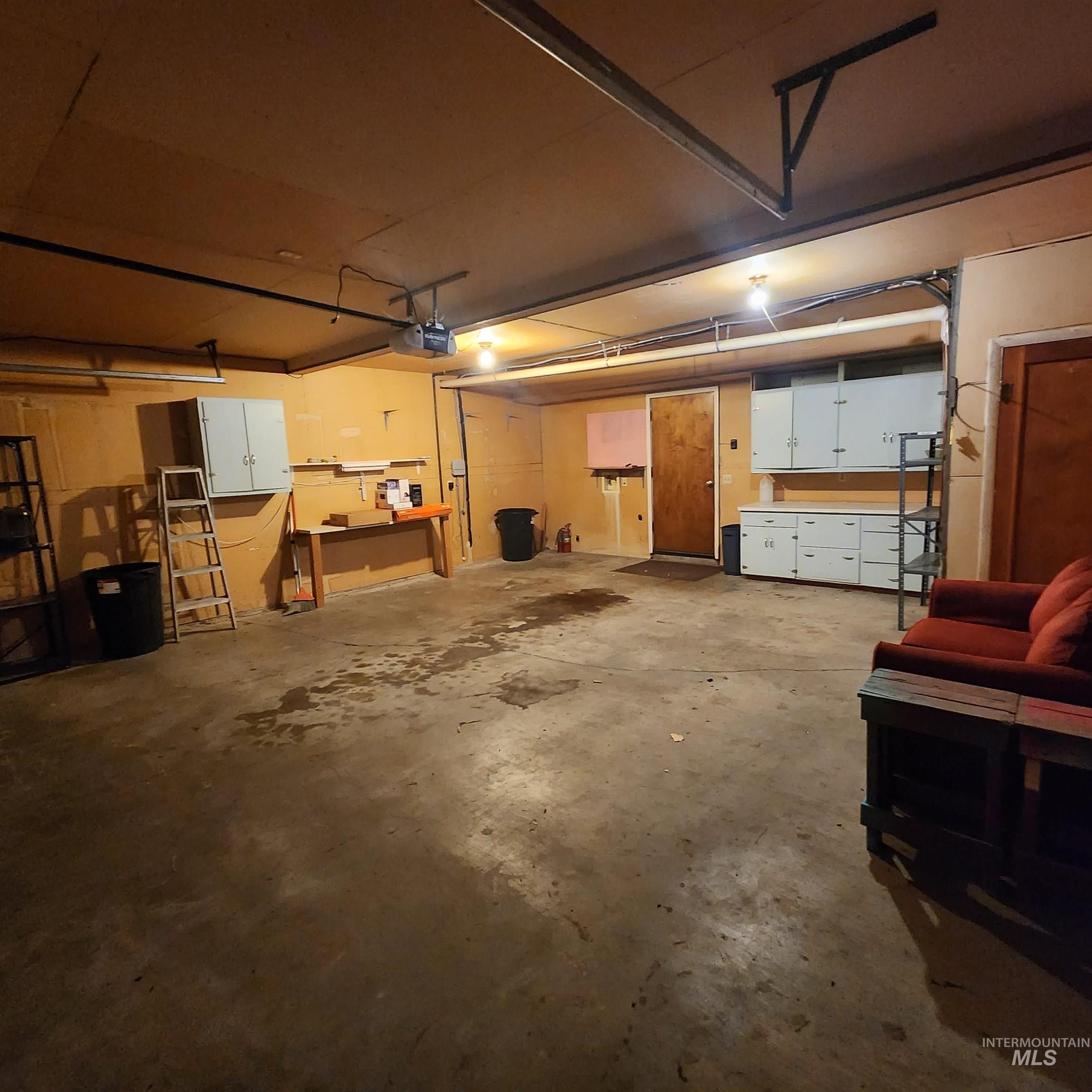575 W 300 South