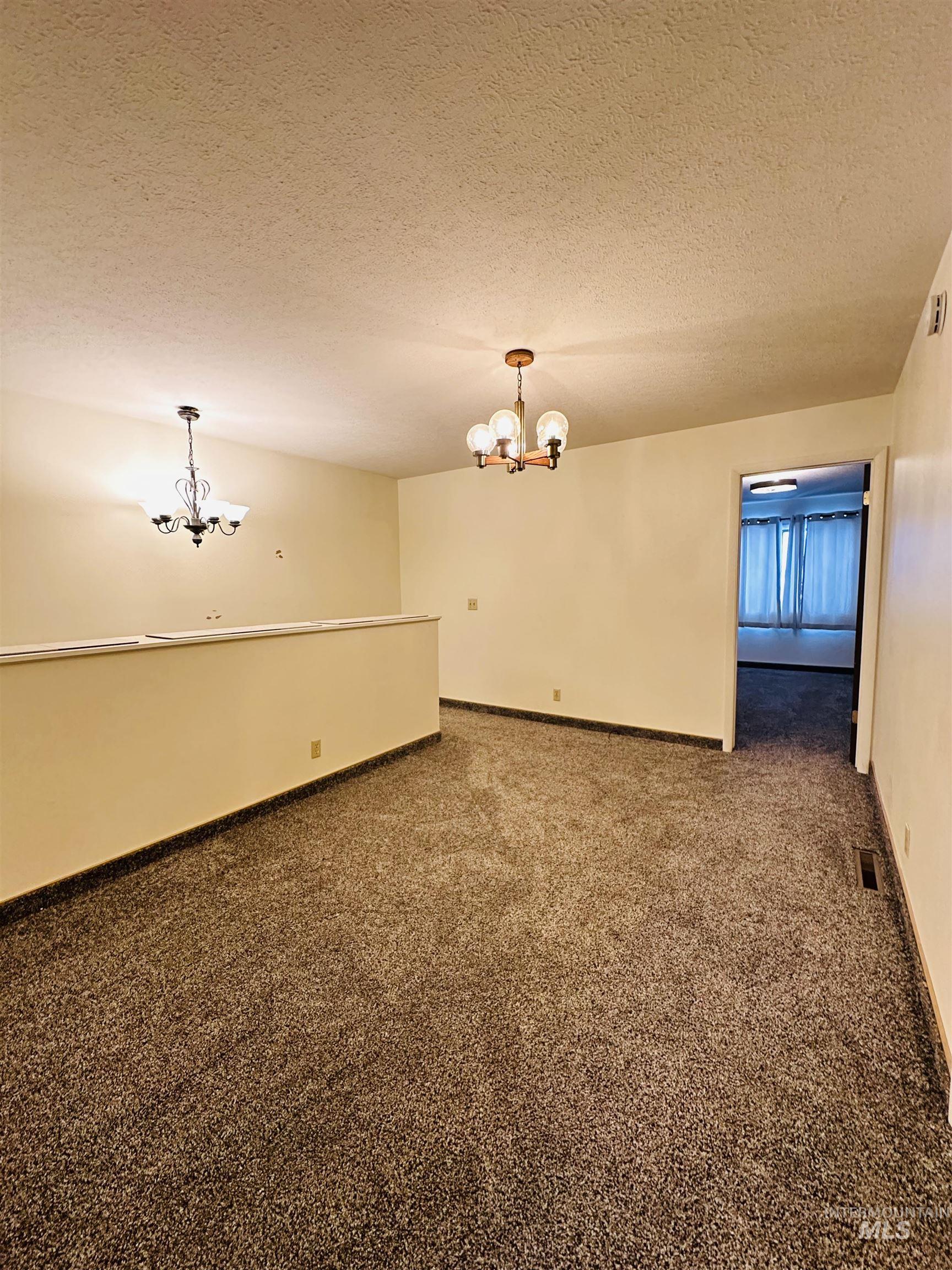 575 W 300 South