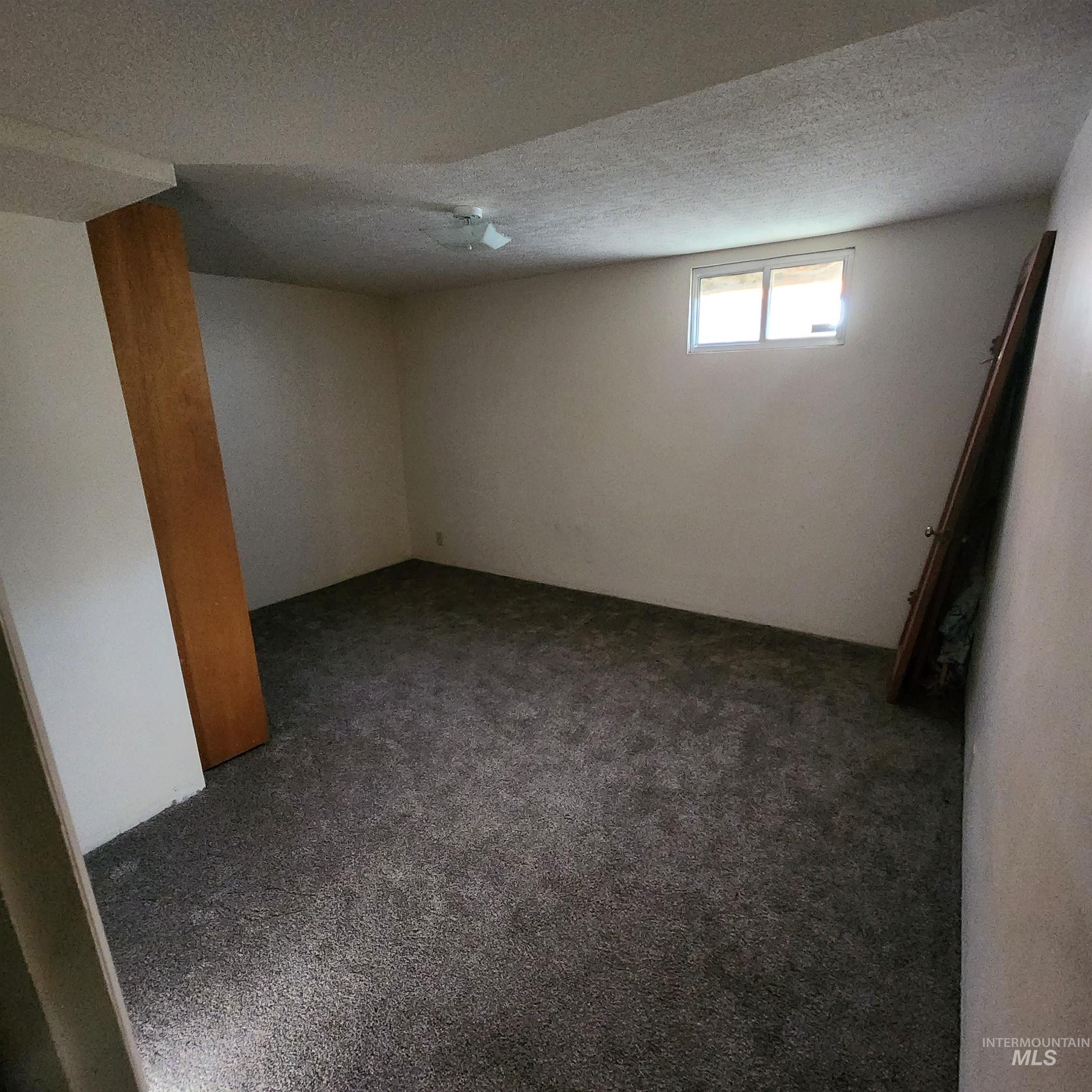 575 W 300 South