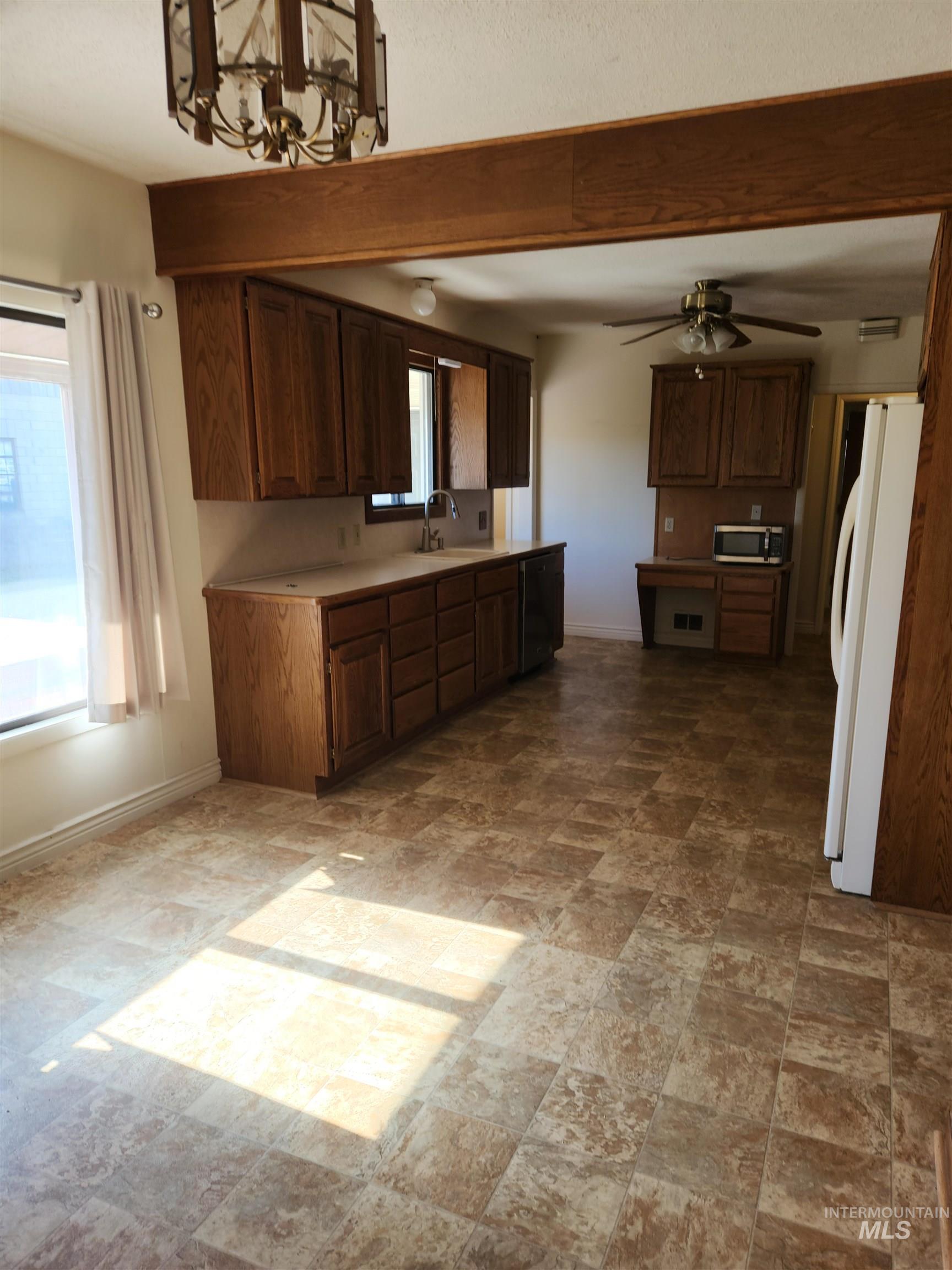 575 W 300 South