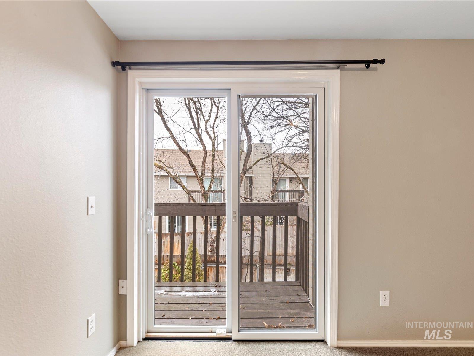 2558 S Falling Brook Ln