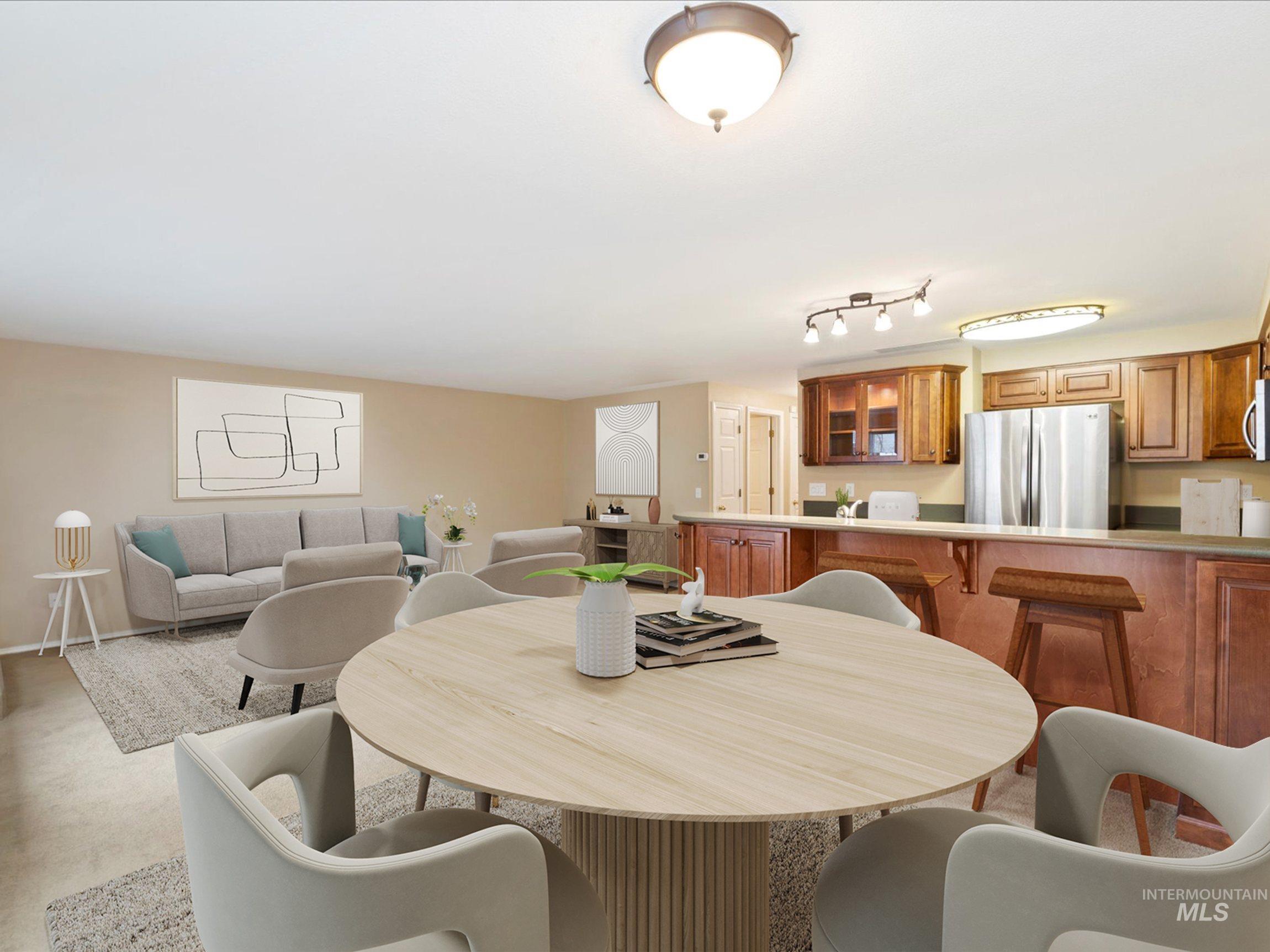 2558 S Falling Brook Ln