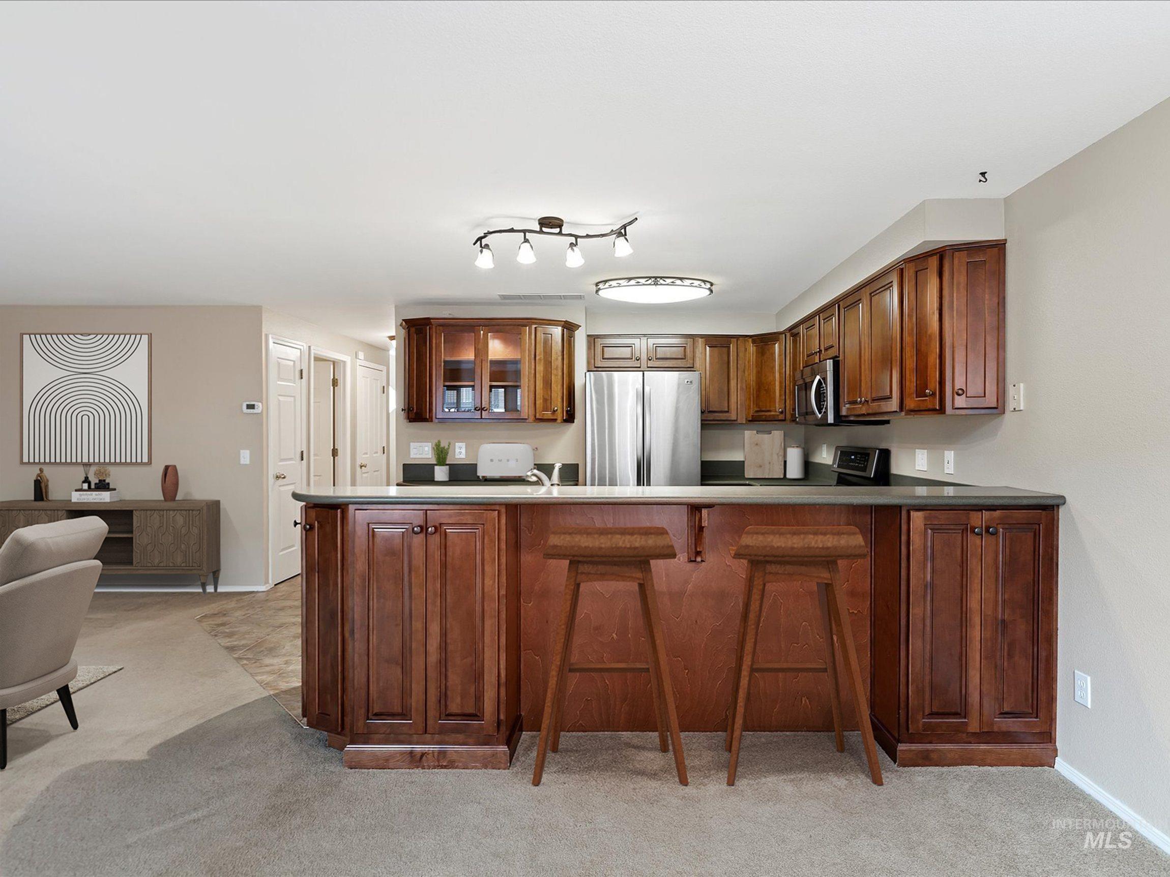 2558 S Falling Brook Ln