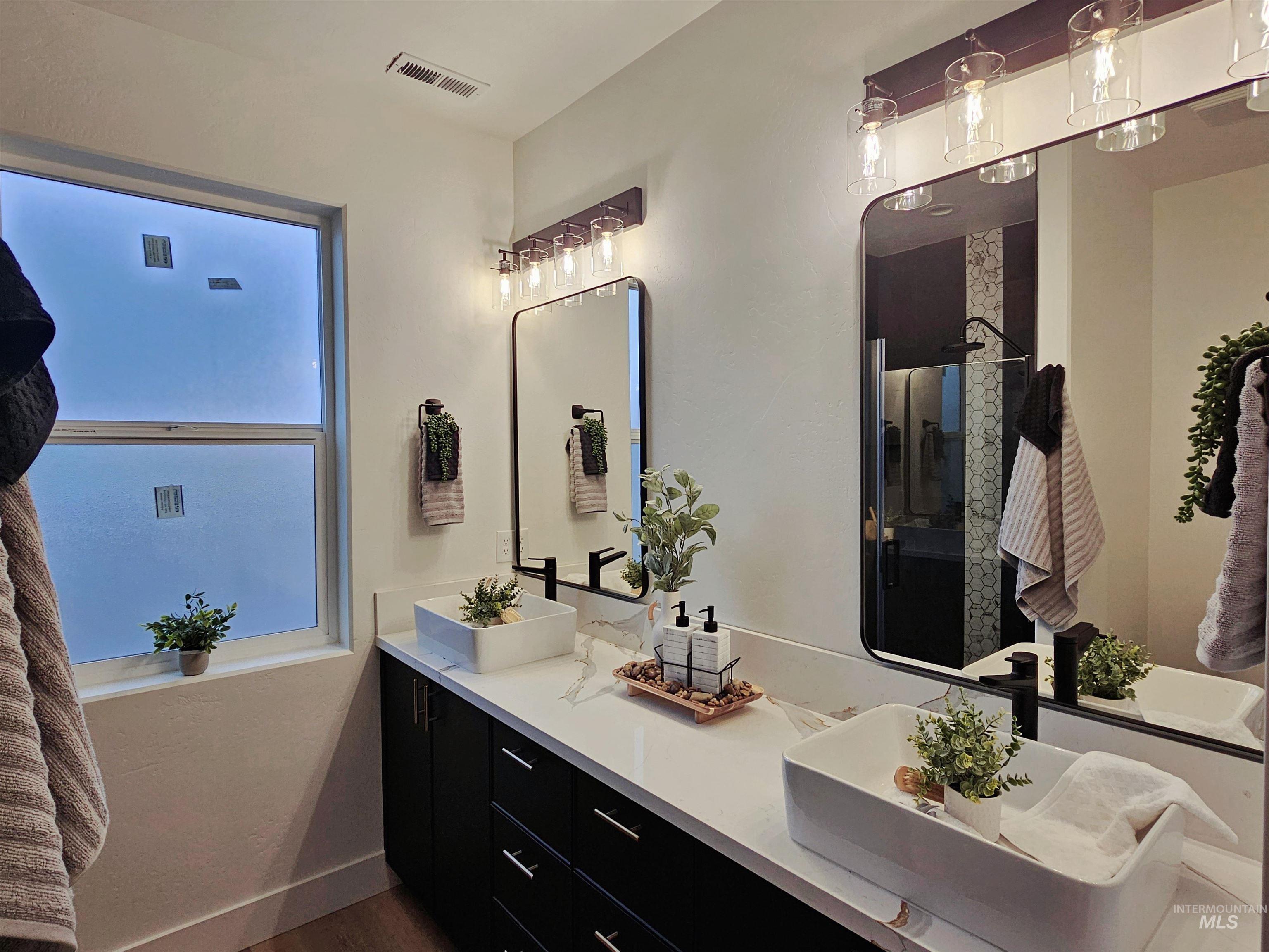 1209 Jade Dr.