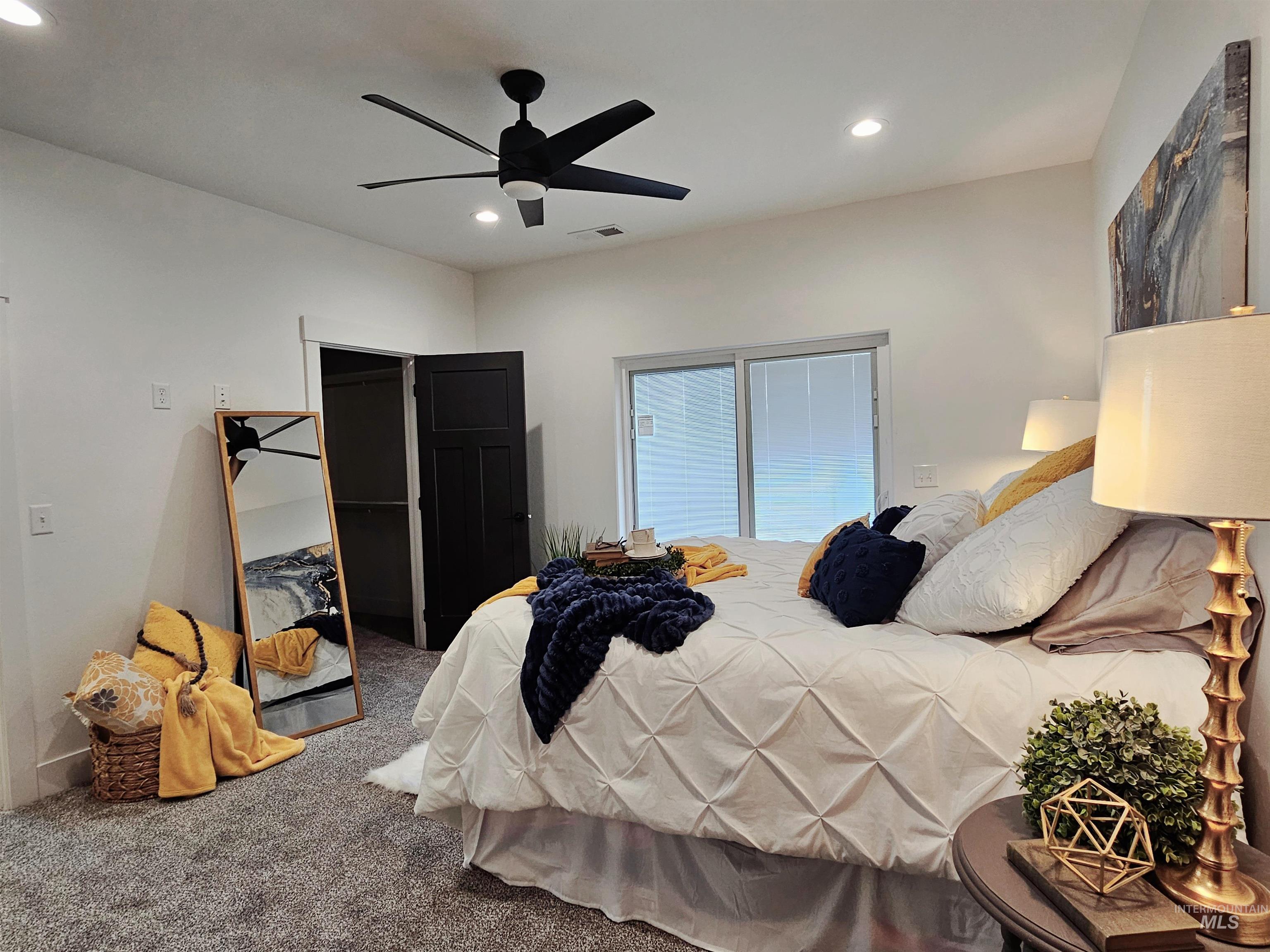 1209 Jade Dr.