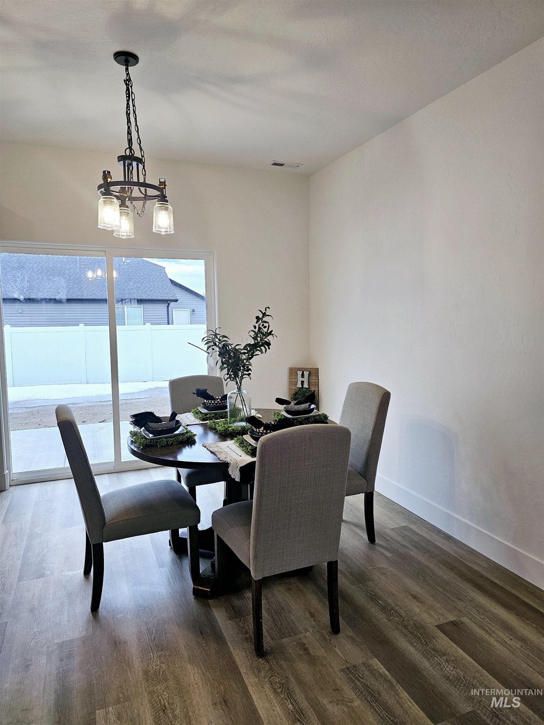 1209 Jade Dr.